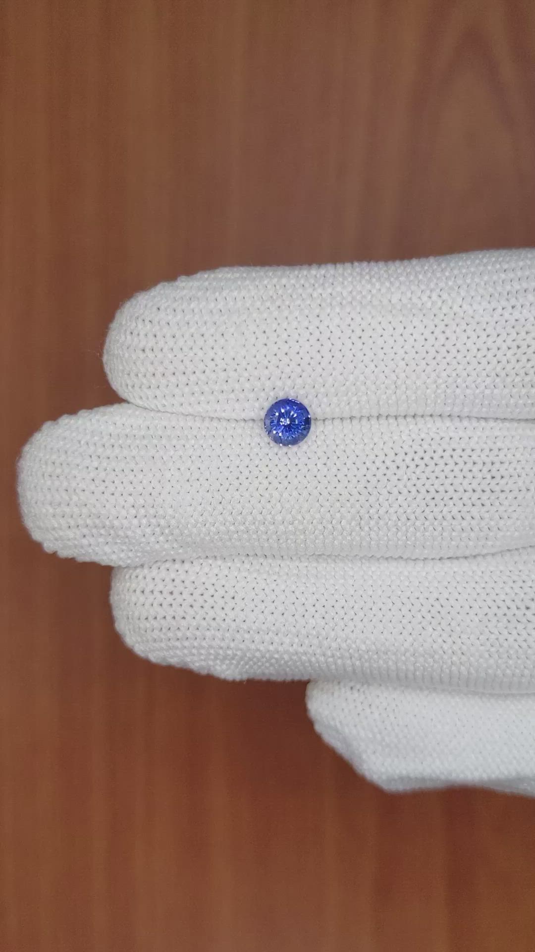 0.71 Ct. Blue Sapphire from Ceylon (Sri Lanka) Size Video