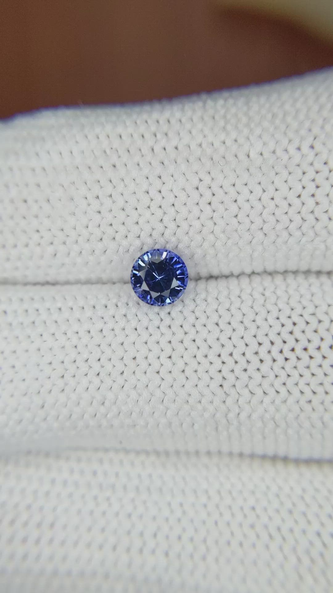 0.71 Ct. Blue Sapphire from Ceylon (Sri Lanka) Size Video