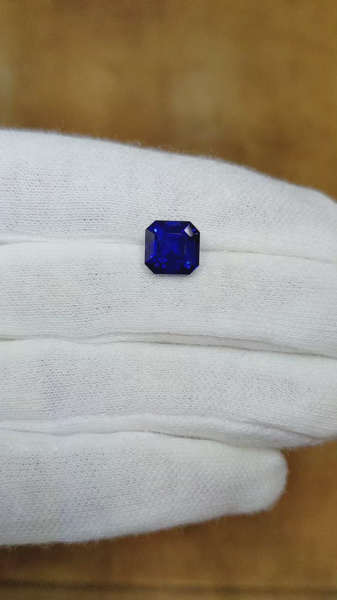 4.23 Ct. Blue Sapphire from Madagascar Size Video