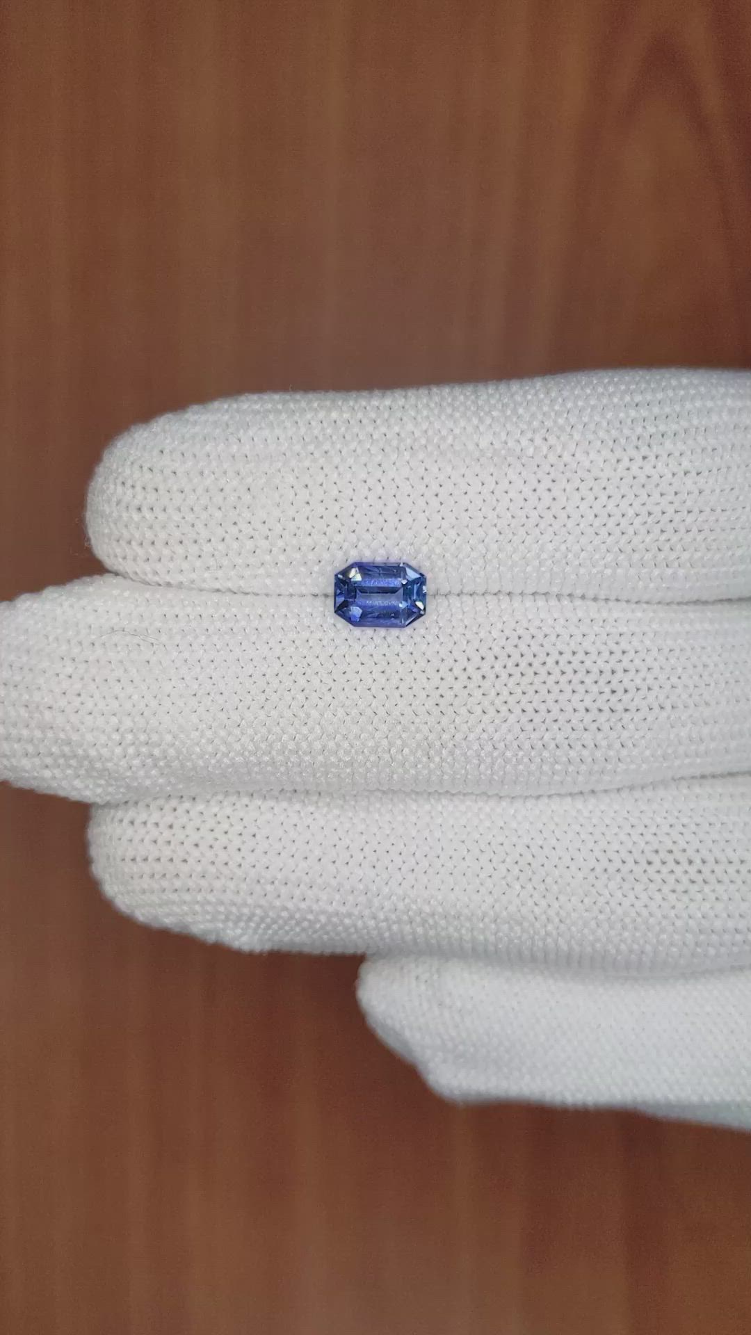1.15 Ct. Blue Sapphire from Ceylon (Sri Lanka) Size Video