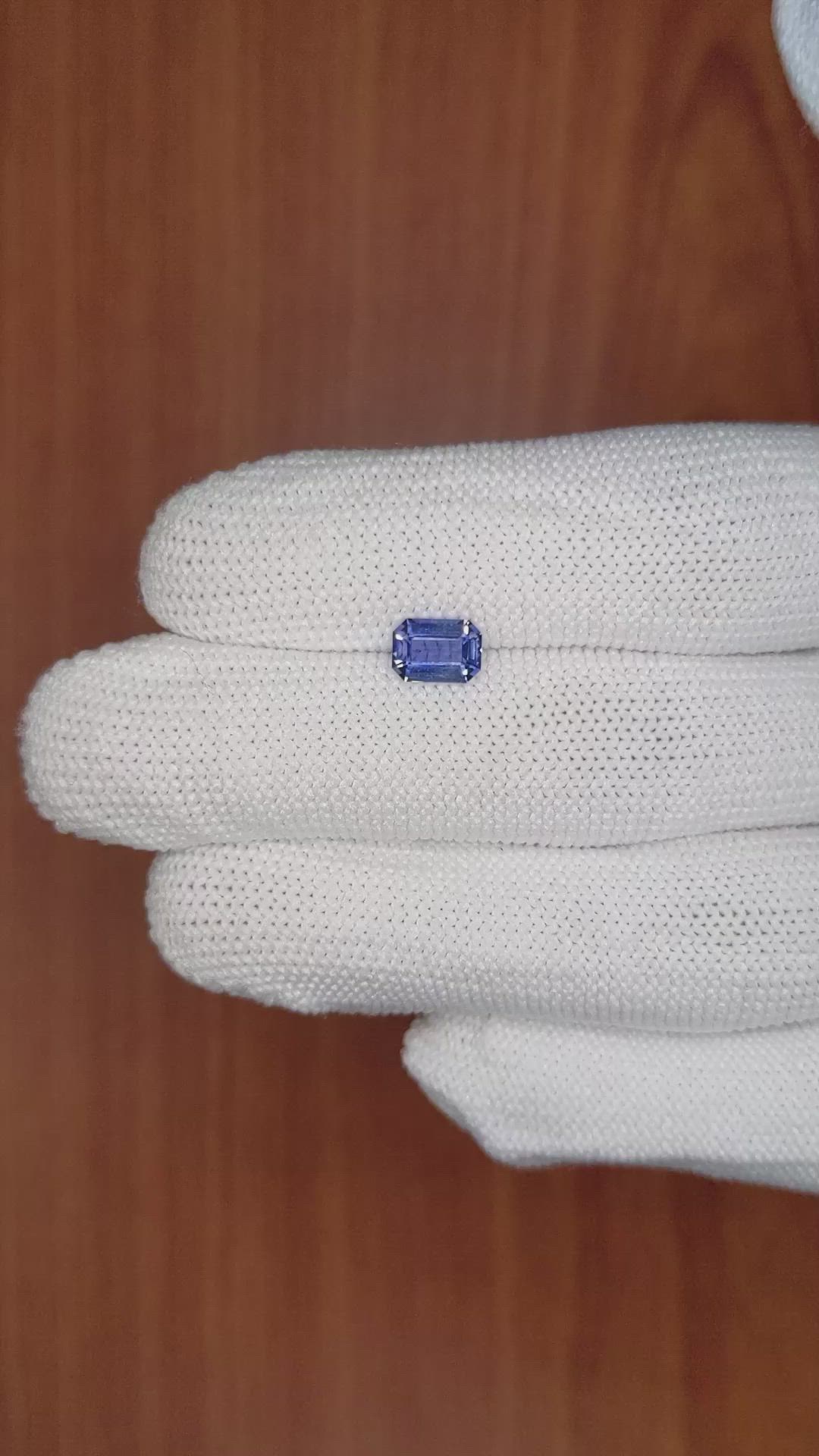 1.06 Ct. Blue Sapphire from Ceylon (Sri Lanka) Size Video