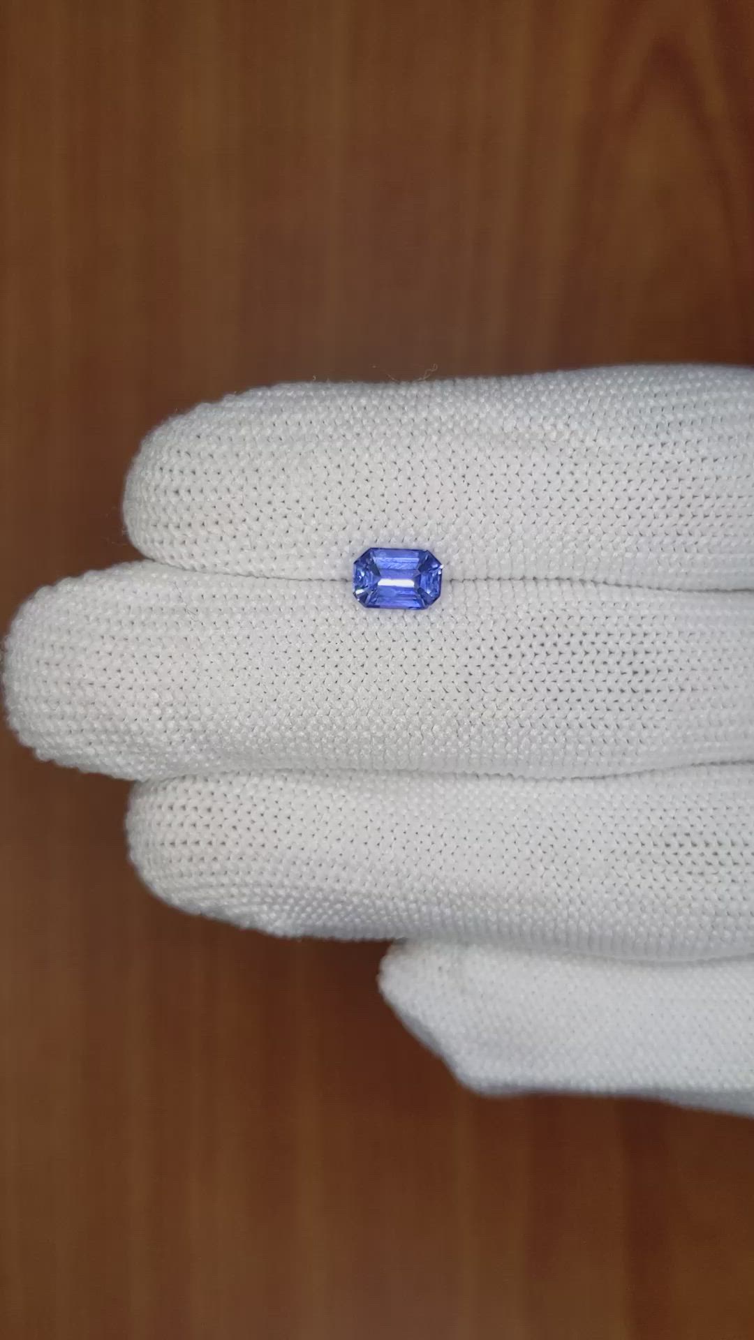1.12 Ct. Blue Sapphire from Ceylon (Sri Lanka) Size Video