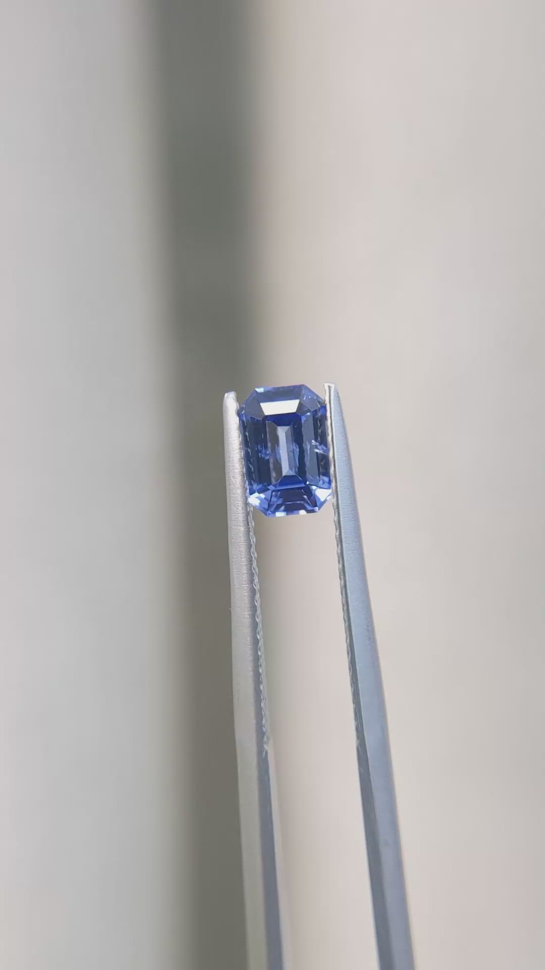 1.11 Ct. Blue Sapphire from Ceylon (Sri Lanka) Size Video