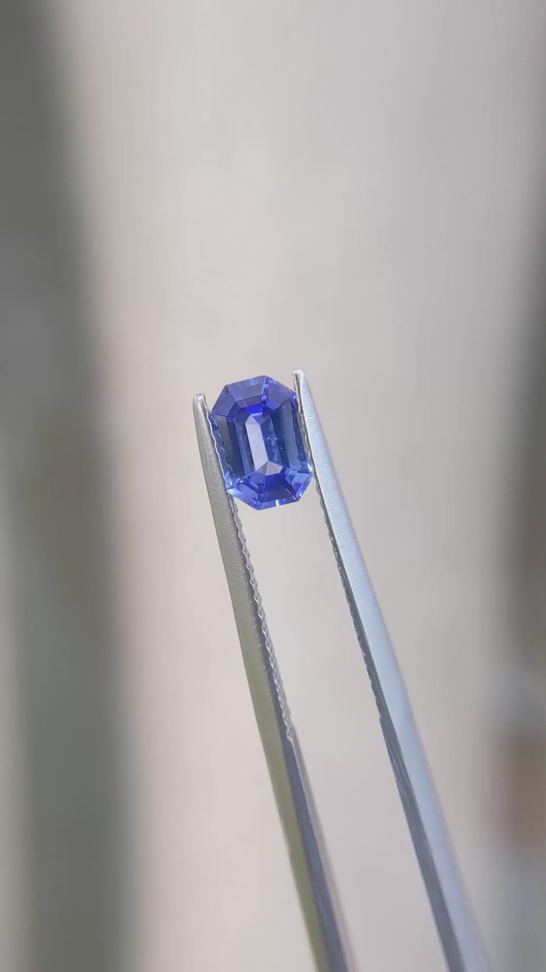 1.10 Ct. Blue Sapphire from Ceylon (Sri Lanka) Size Video