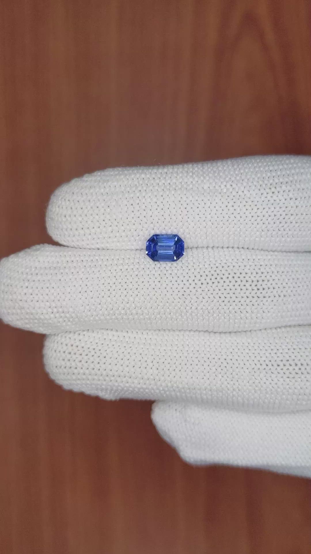 1.10 Ct. Blue Sapphire from Ceylon (Sri Lanka) Size Video