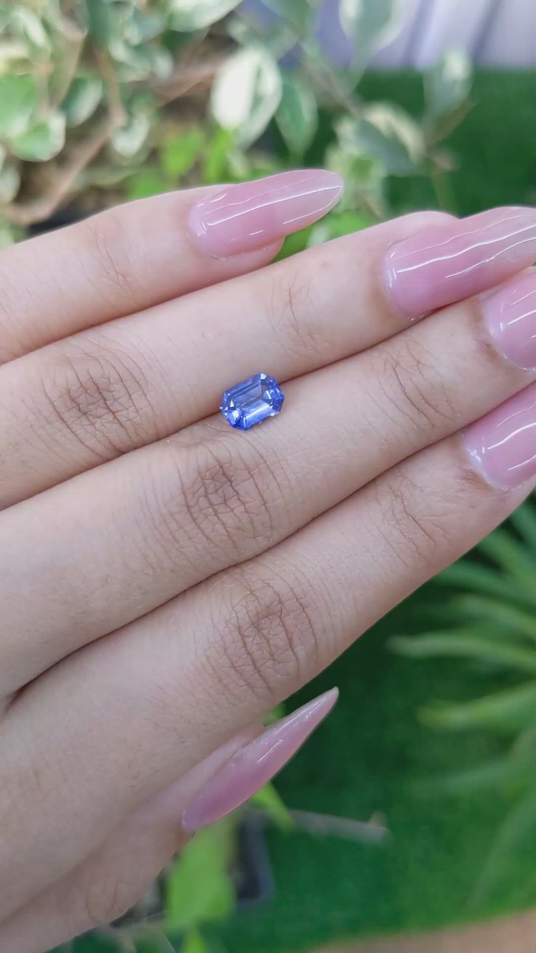 0.98 Ct. Blue Sapphire from Ceylon (Sri Lanka) Size Video