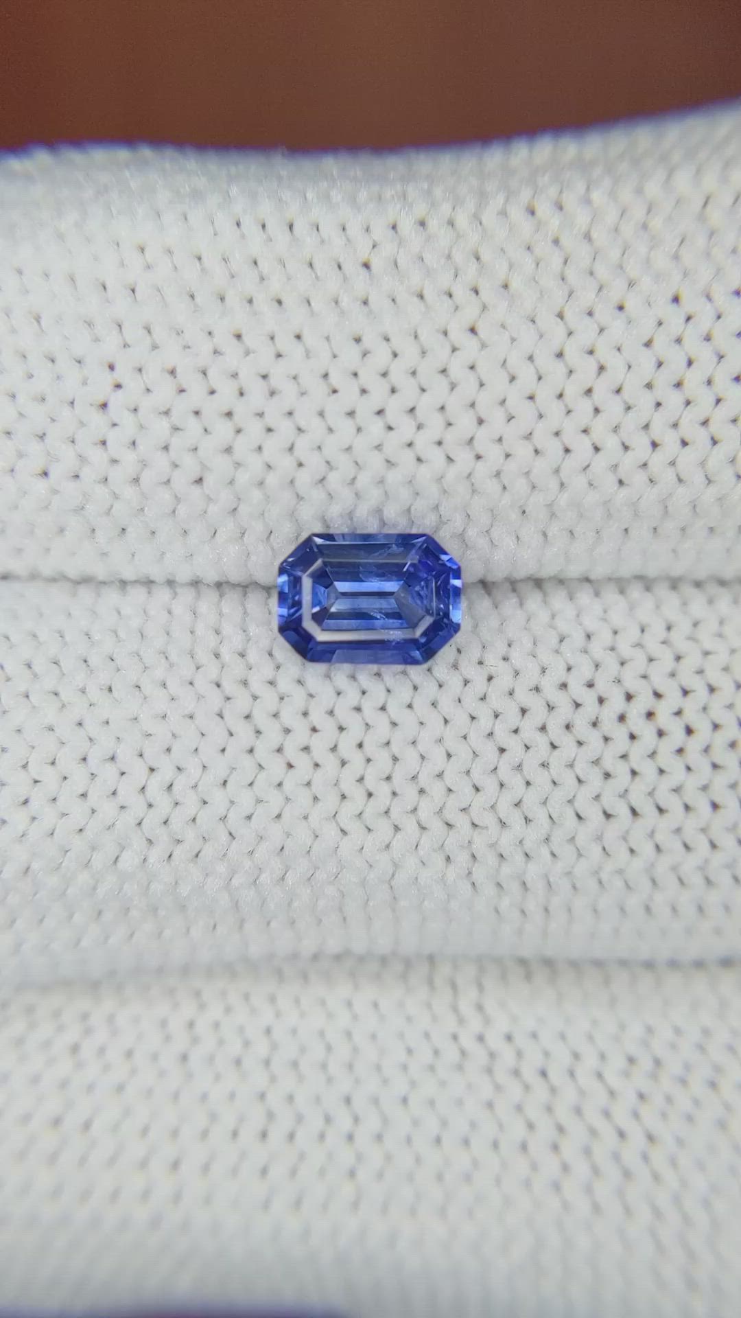 0.98 Ct. Blue Sapphire from Ceylon (Sri Lanka) Size Video
