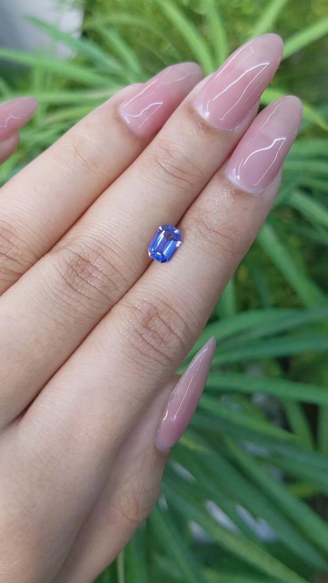 0.92 Ct. Blue Sapphire from Ceylon (Sri Lanka) Size Video