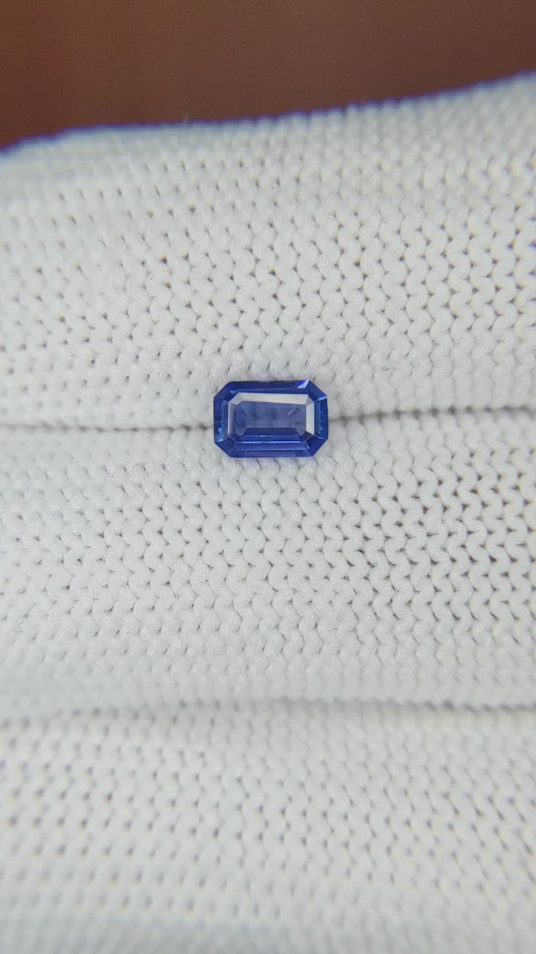 0.60 Ct. Blue Sapphire from Ceylon (Sri Lanka) Size Video