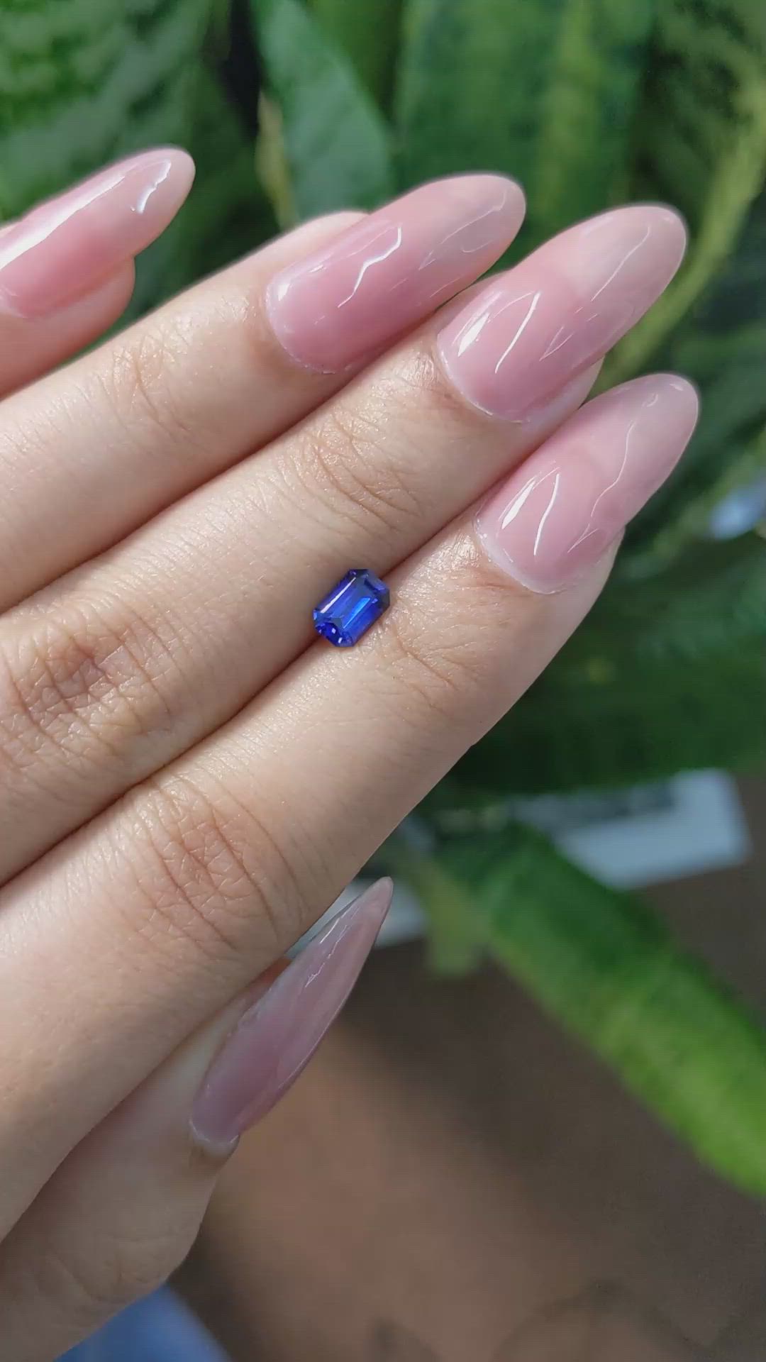 0.70 Ct. Blue Sapphire from Ceylon (Sri Lanka) Size Video