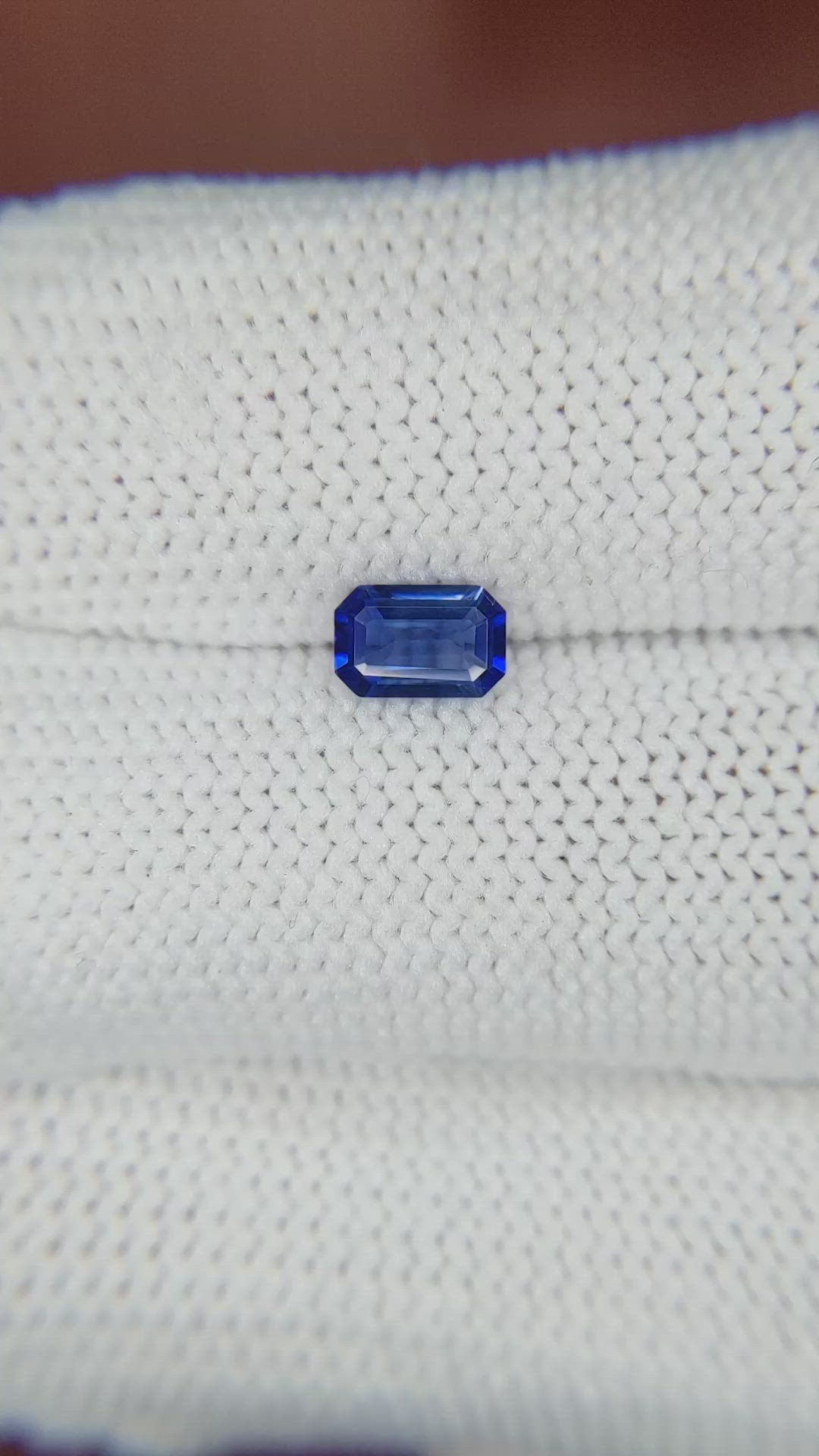 0.54 Ct. Blue Sapphire from Ceylon (Sri Lanka) Size Video