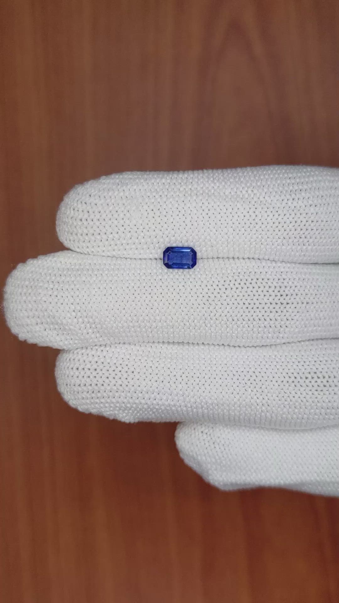 0.54 Ct. Blue Sapphire from Ceylon (Sri Lanka) Size Video