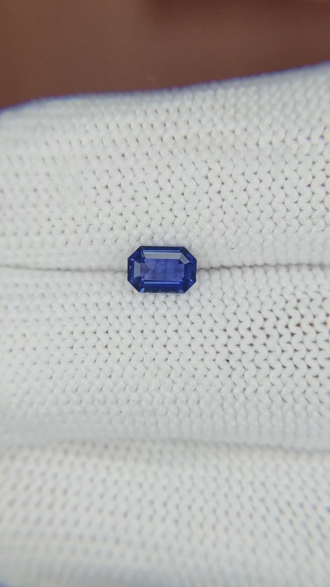0.56 Ct. Blue Sapphire from Ceylon (Sri Lanka) Size Video