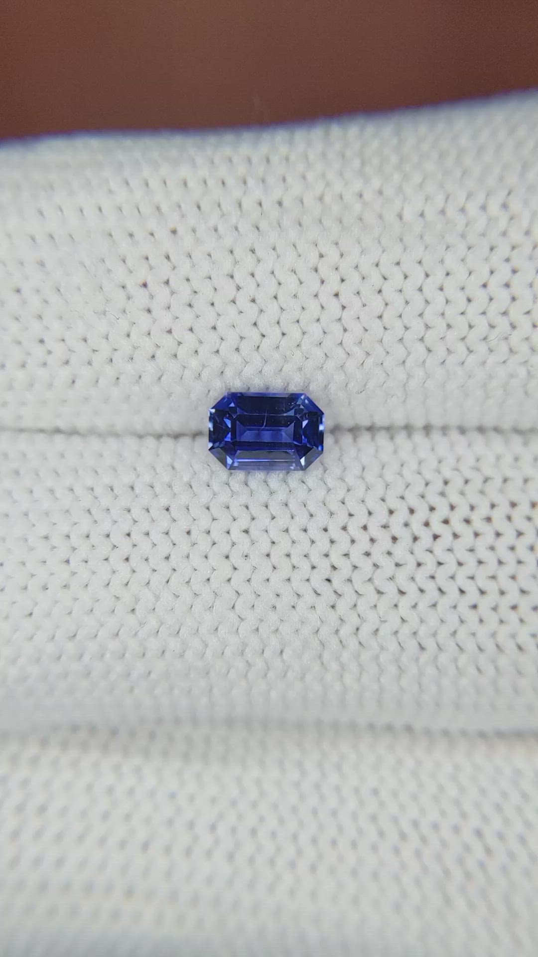 0.70 Ct. Blue Sapphire from Ceylon (Sri Lanka) Size Video