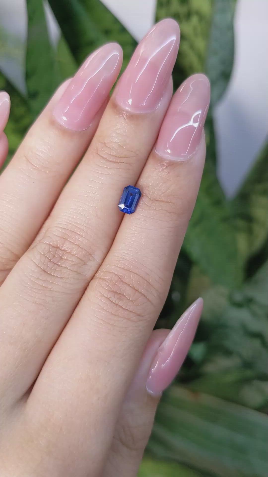 0.66 Ct. Blue Sapphire from Ceylon (Sri Lanka) Size Video