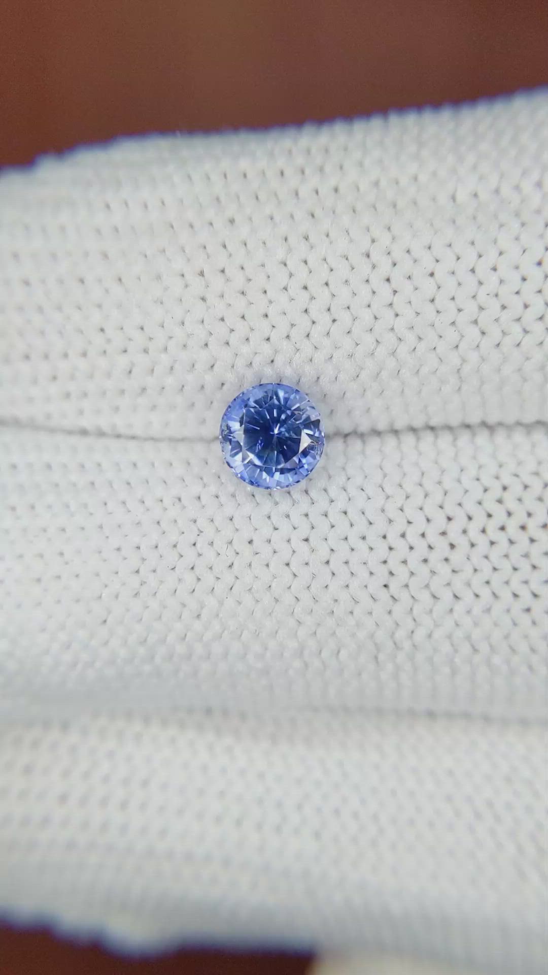 1.05 Ct. Blue Sapphire from Ceylon (Sri Lanka) Size Video