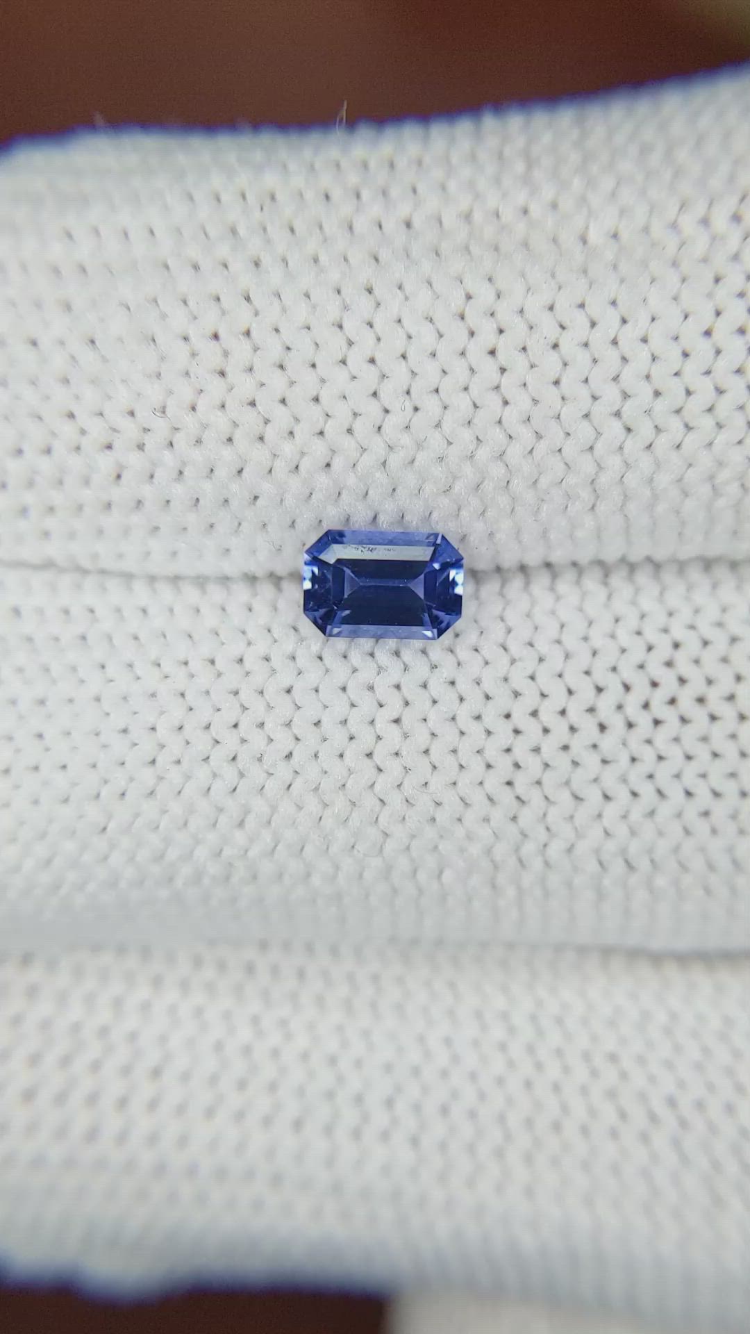 0.65 Ct. Blue Sapphire from Ceylon (Sri Lanka) Size Video