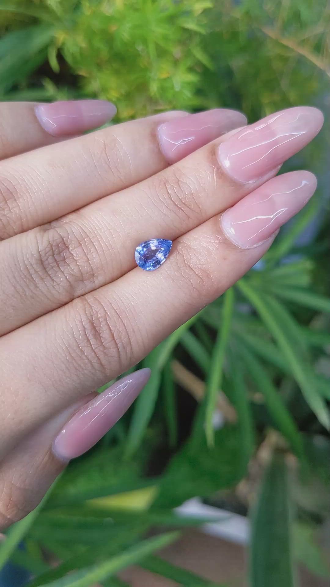 1.23 Ct. Blue Sapphire from Ceylon (Sri Lanka) Size Video