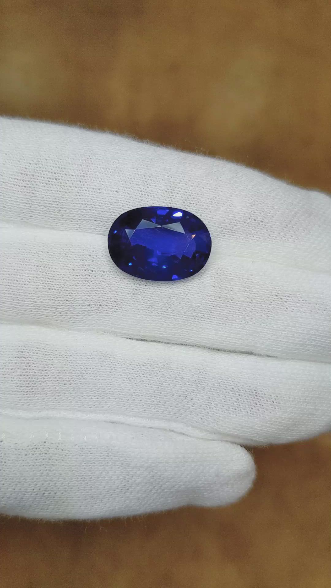 11.16 Ct. Blue Sapphire from Ceylon (Sri Lanka) Size Video