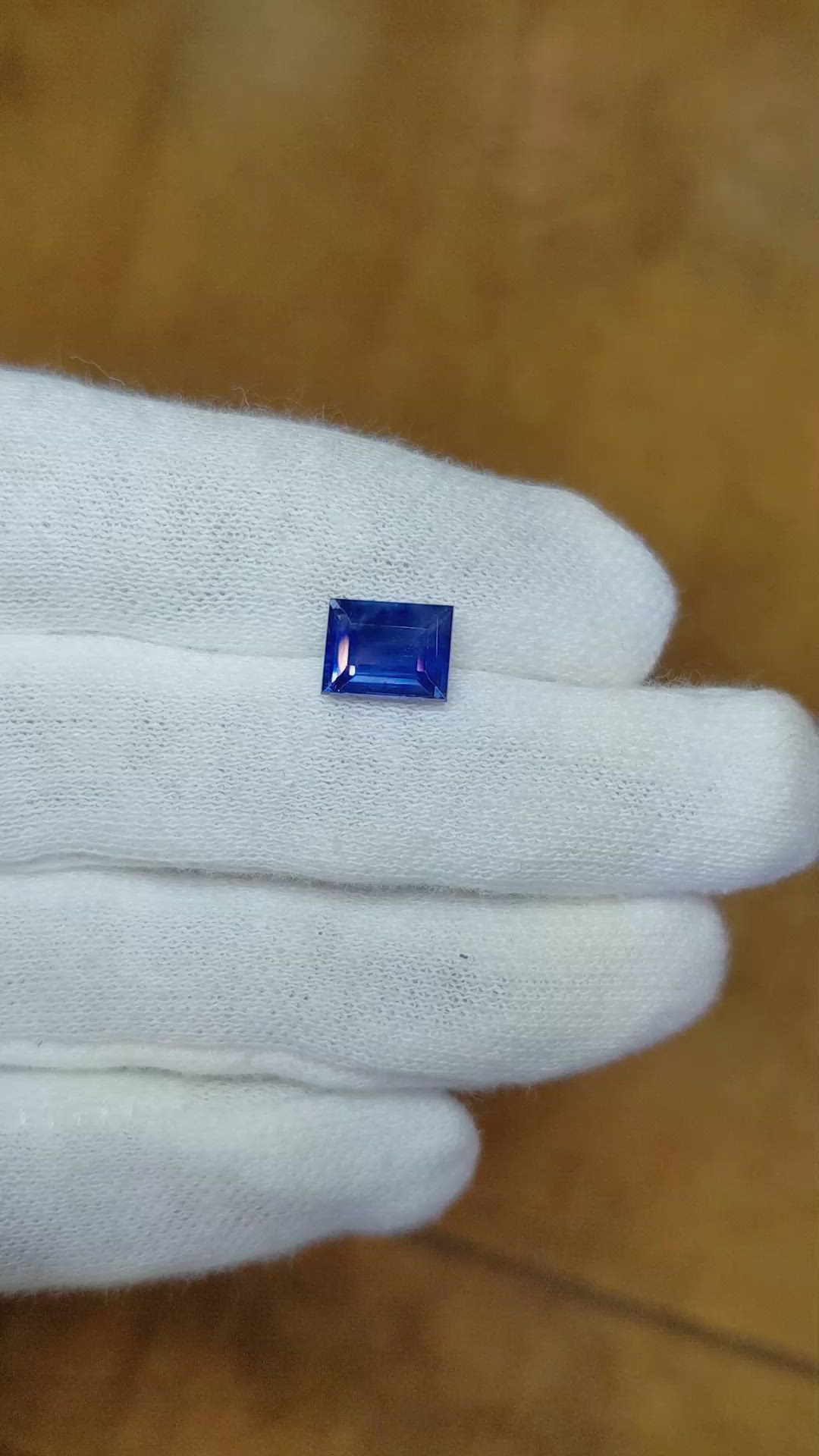 2.33 Ct. Blue Sapphire from Ceylon (Sri Lanka) Size Video