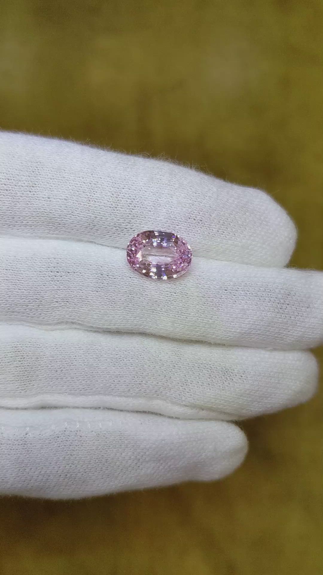4.59 Ct. Sapphire from Ceylon (Sri Lanka) Size Video