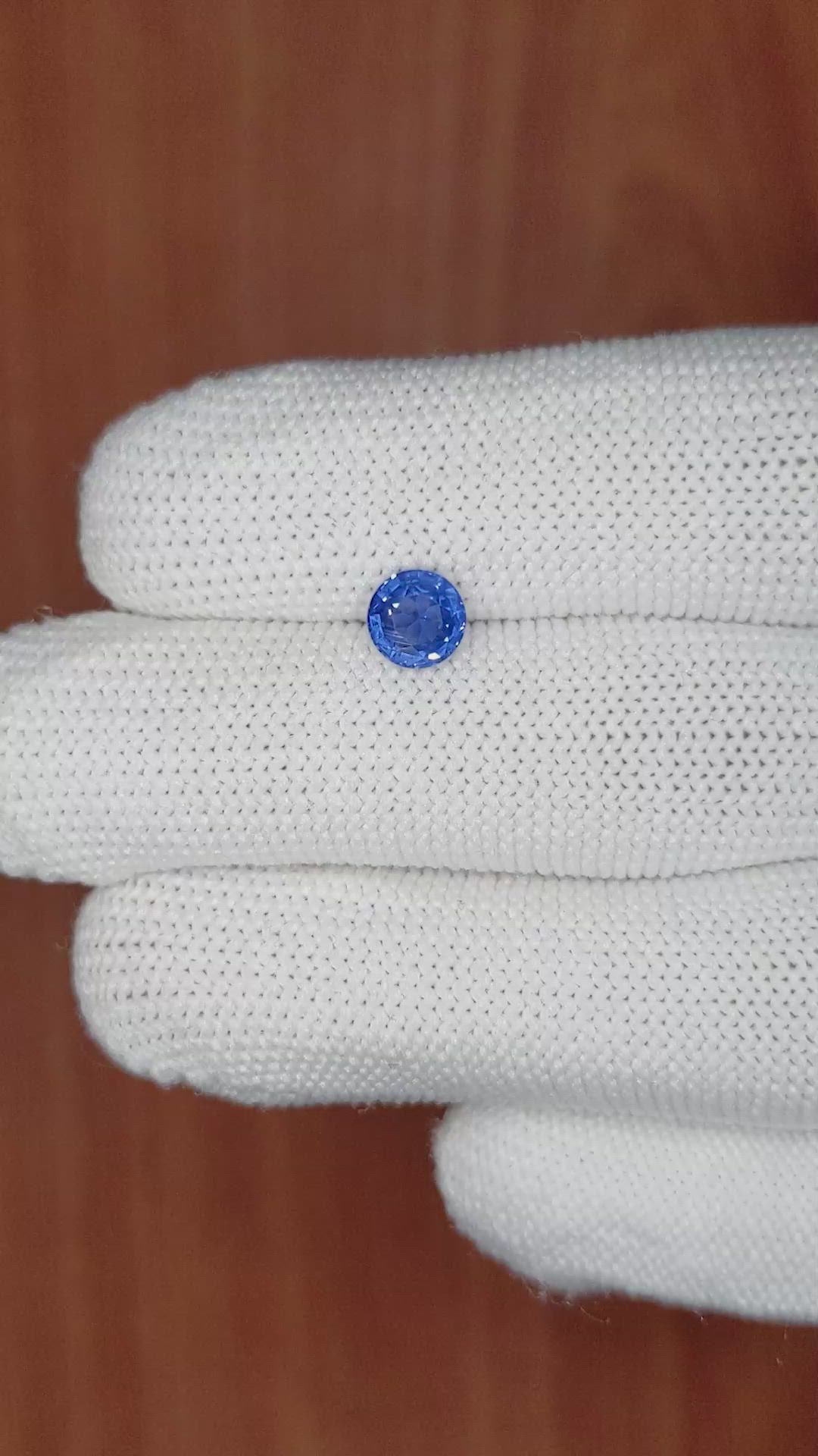 1.08 Ct. Blue Sapphire from Ceylon (Sri Lanka) Size Video
