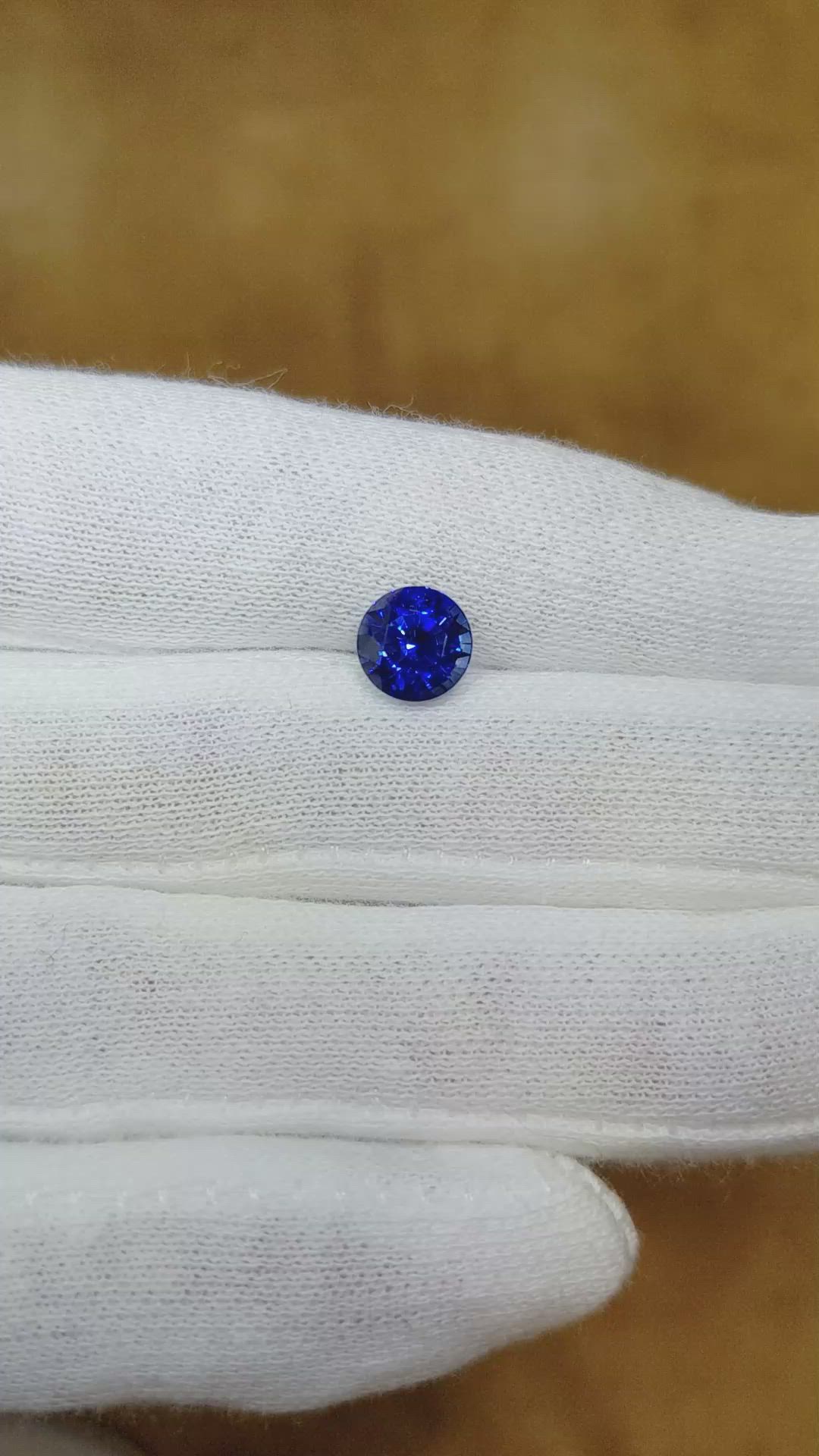 2.22 Ct. Blue Sapphire from Ceylon (Sri Lanka) Size Video