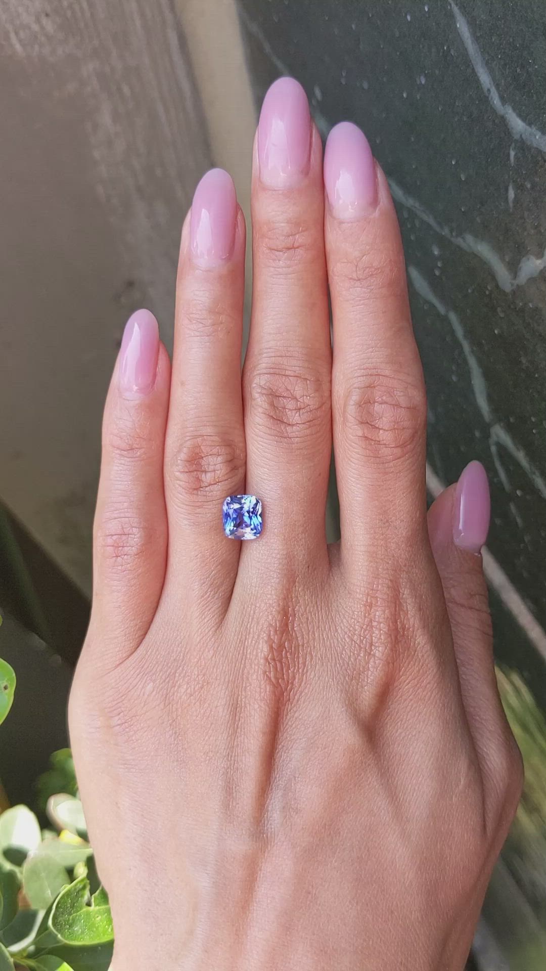 2.91 Ct. Blue Sapphire from Ceylon (Sri Lanka) Size Video