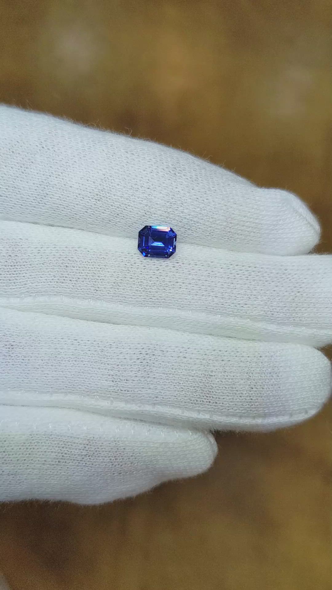 0.92 Ct. Blue Sapphire from Ceylon (Sri Lanka) Size Video