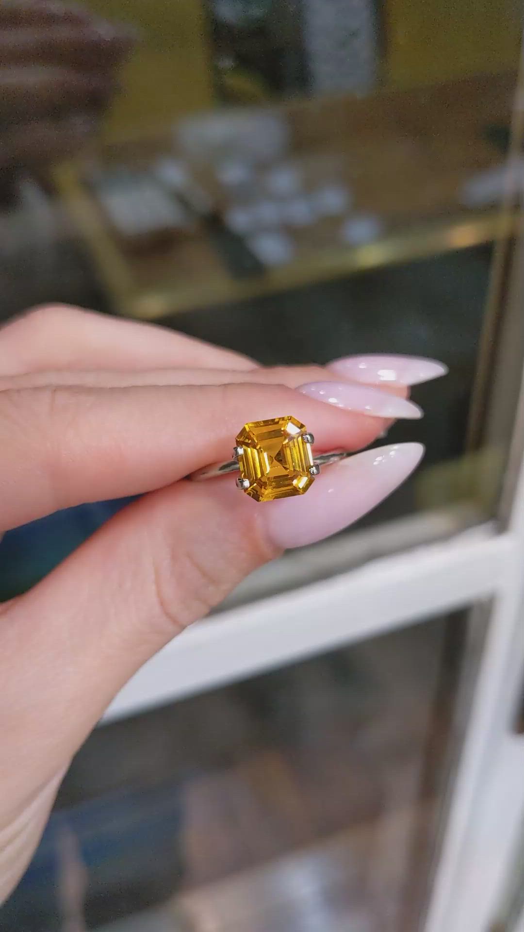 3.05 Ct. Orangish Yellow Sapphire from Ceylon (Sri Lanka) Size Video