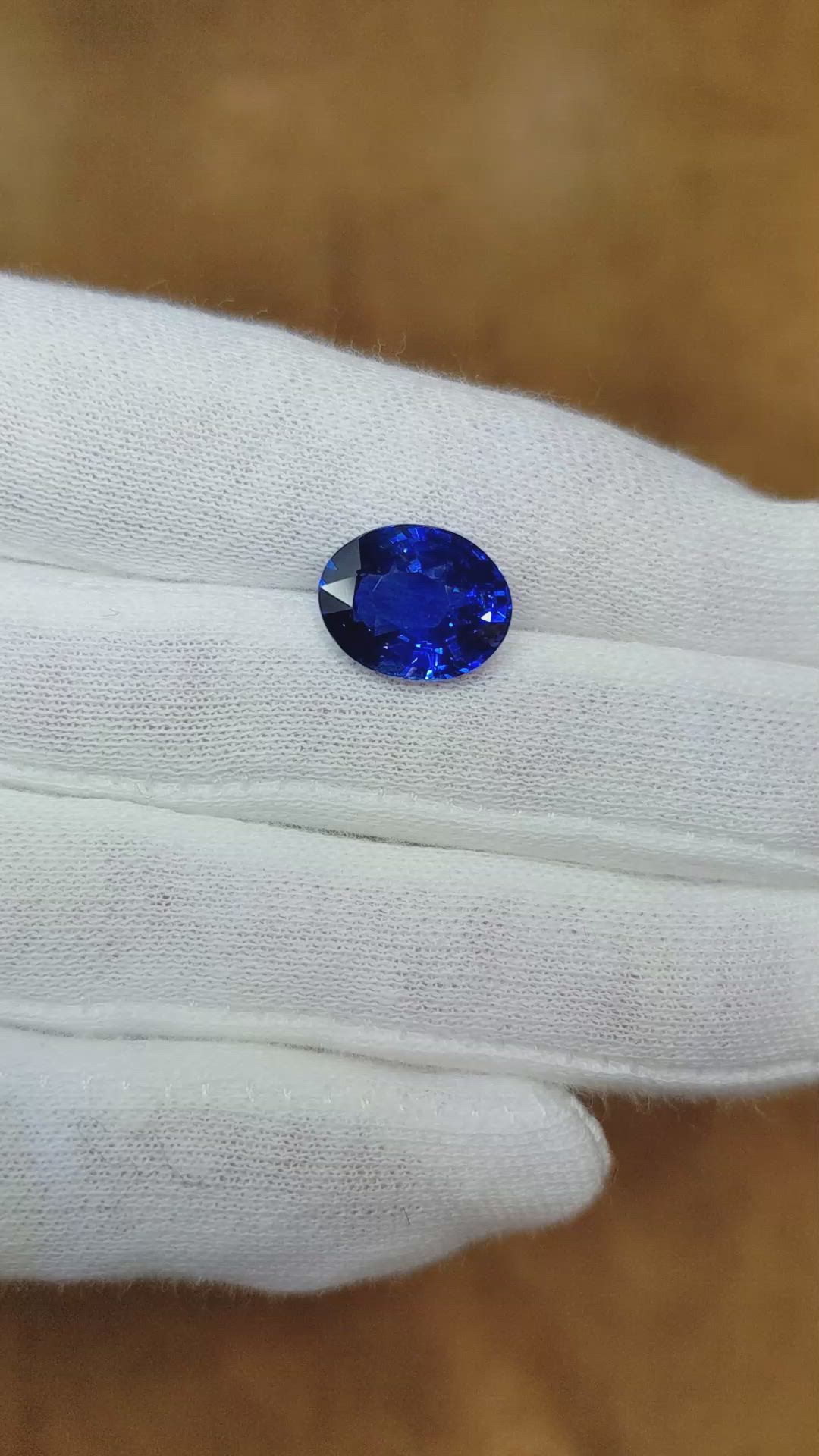 6.08 Ct. Blue Sapphire from Ceylon (Sri Lanka) Size Video