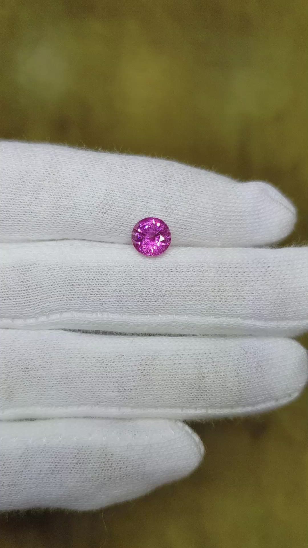 1.71 Ct. Purplish Pink Sapphire from Ceylon (Sri Lanka) Size Video