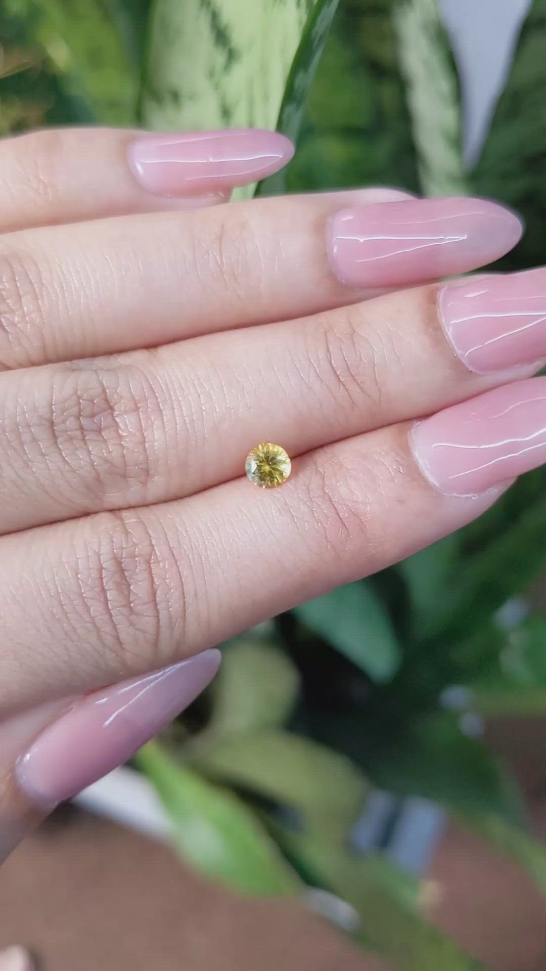 0.43 Ct. Yellow Sapphire from Ceylon (Sri Lanka) Size Video