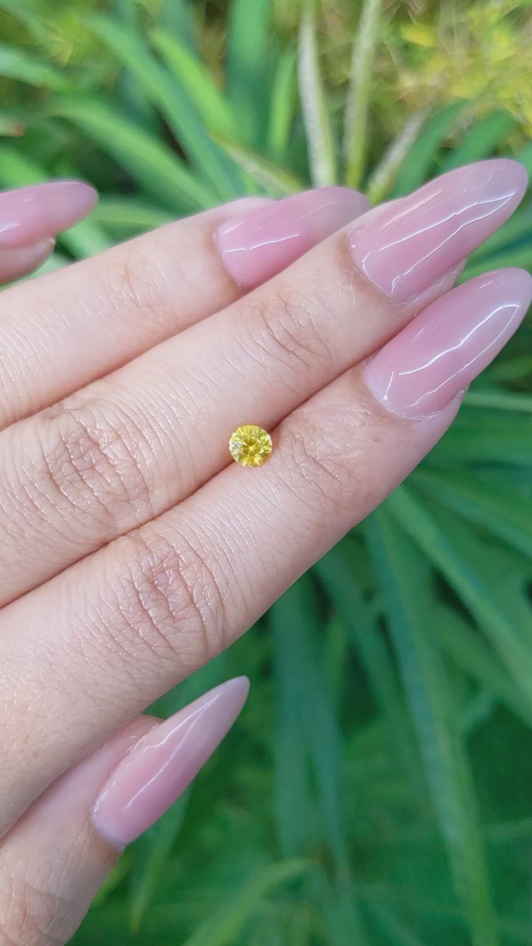 0.46 Ct. Orangish Yellow Sapphire from Ceylon (Sri Lanka) Size Video