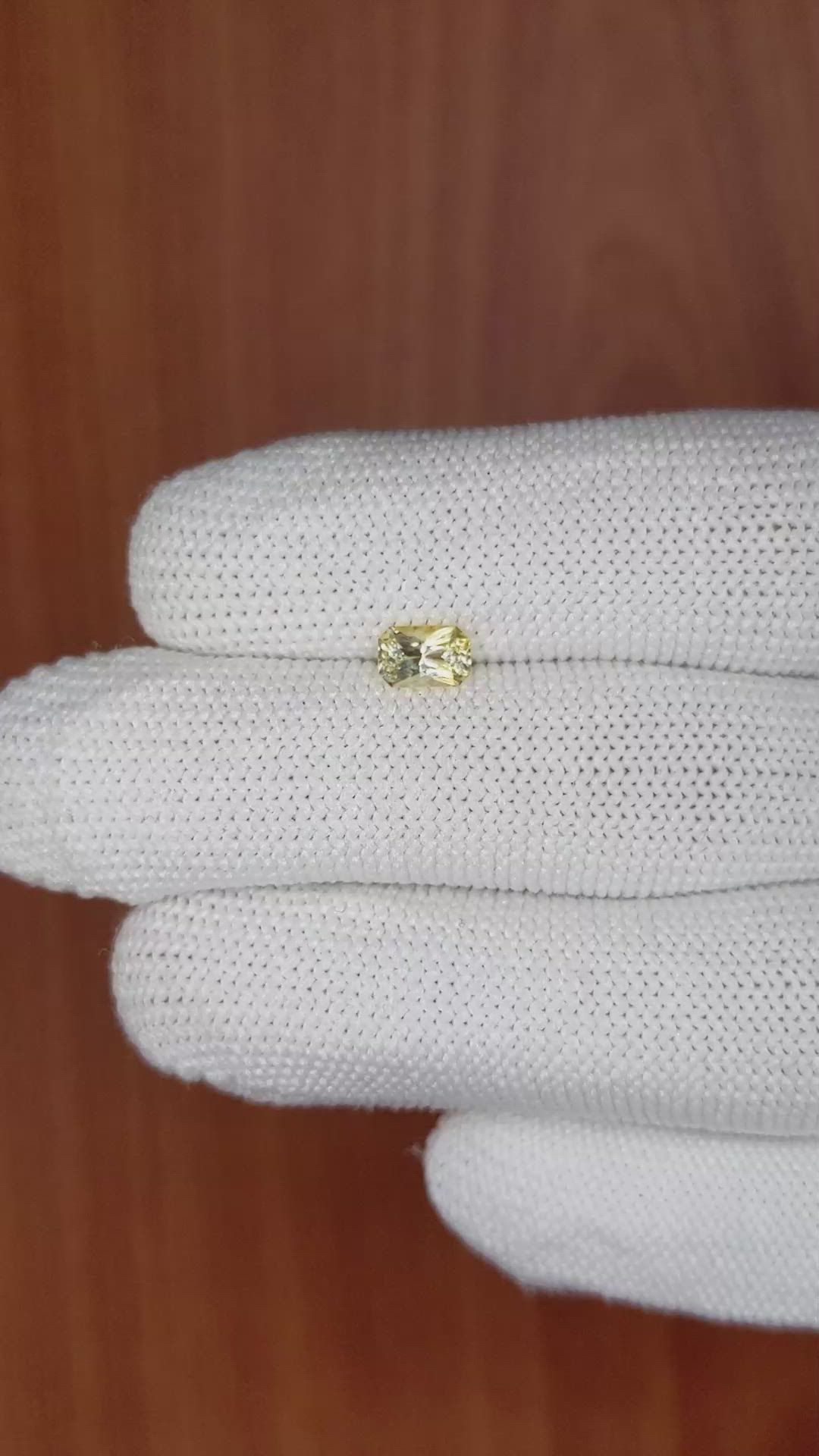 0.66 Ct. Yellow Sapphire from Ceylon (Sri Lanka) Size Video