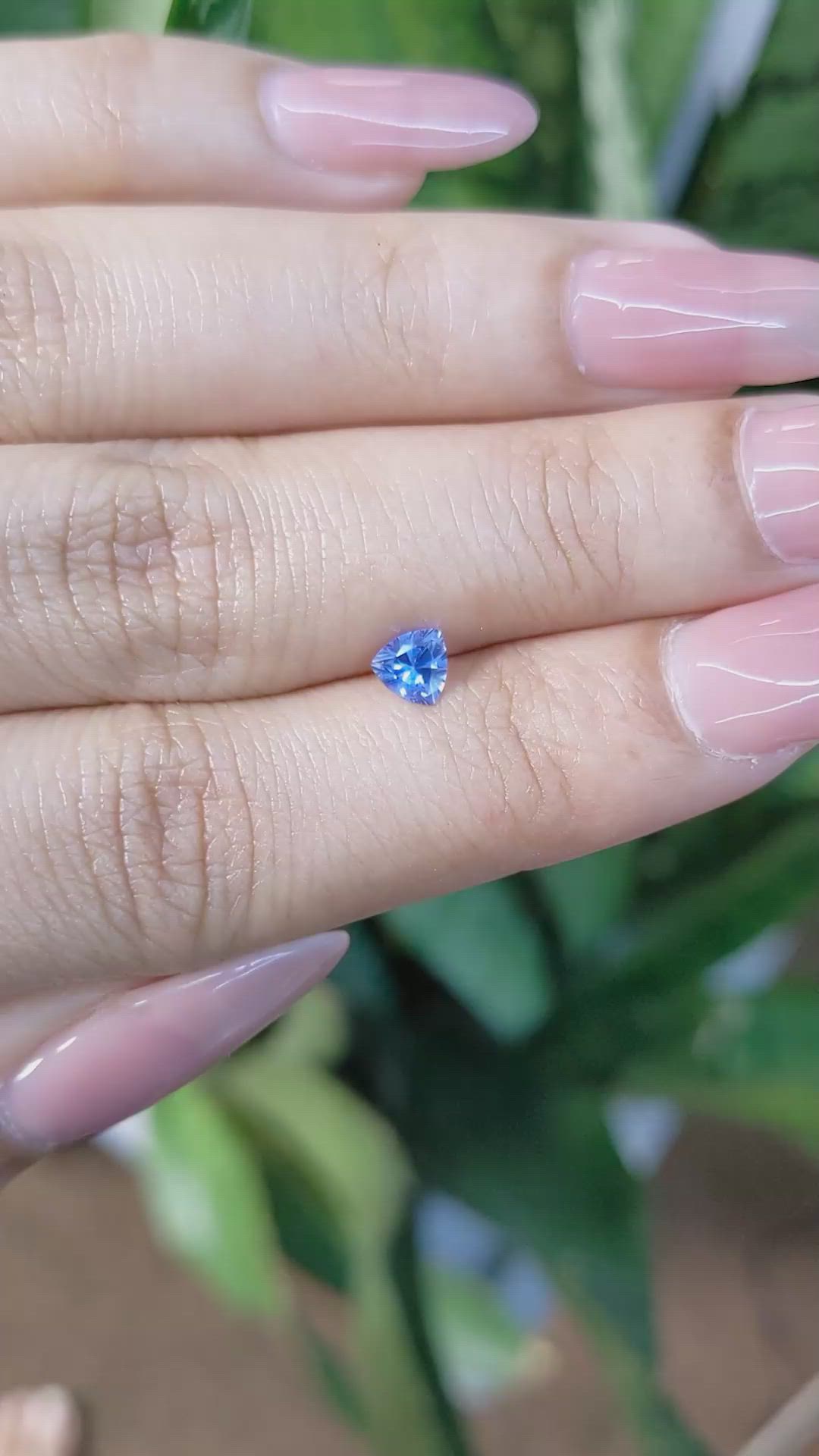 0.40 Ct. Blue Sapphire from Ceylon (Sri Lanka) Size Video