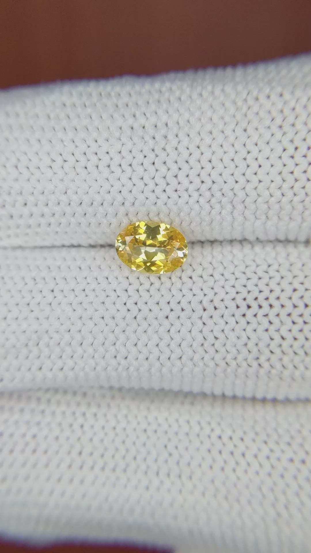 0.82 Ct. Yellow Sapphire from Ceylon (Sri Lanka) Size Video