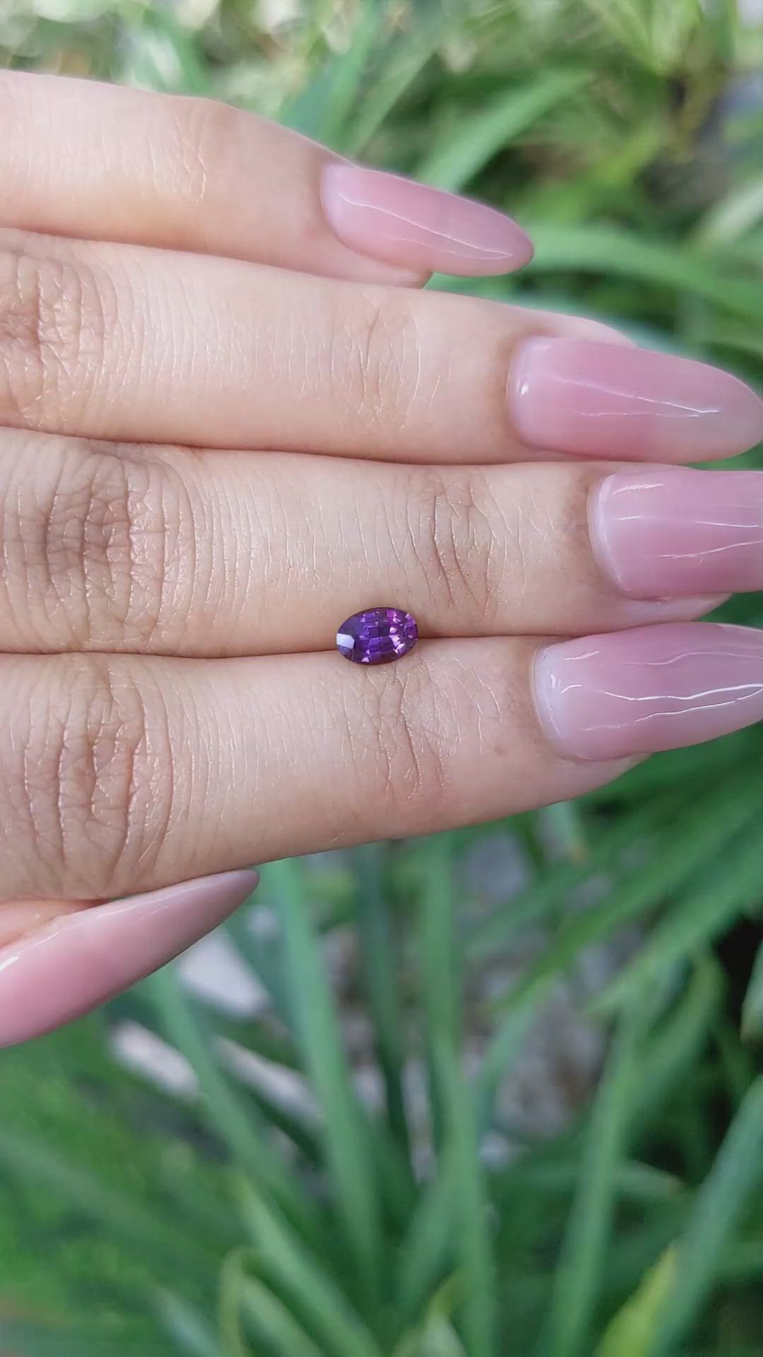 0.51 Ct. Sapphire from Ceylon (Sri Lanka) Size Video