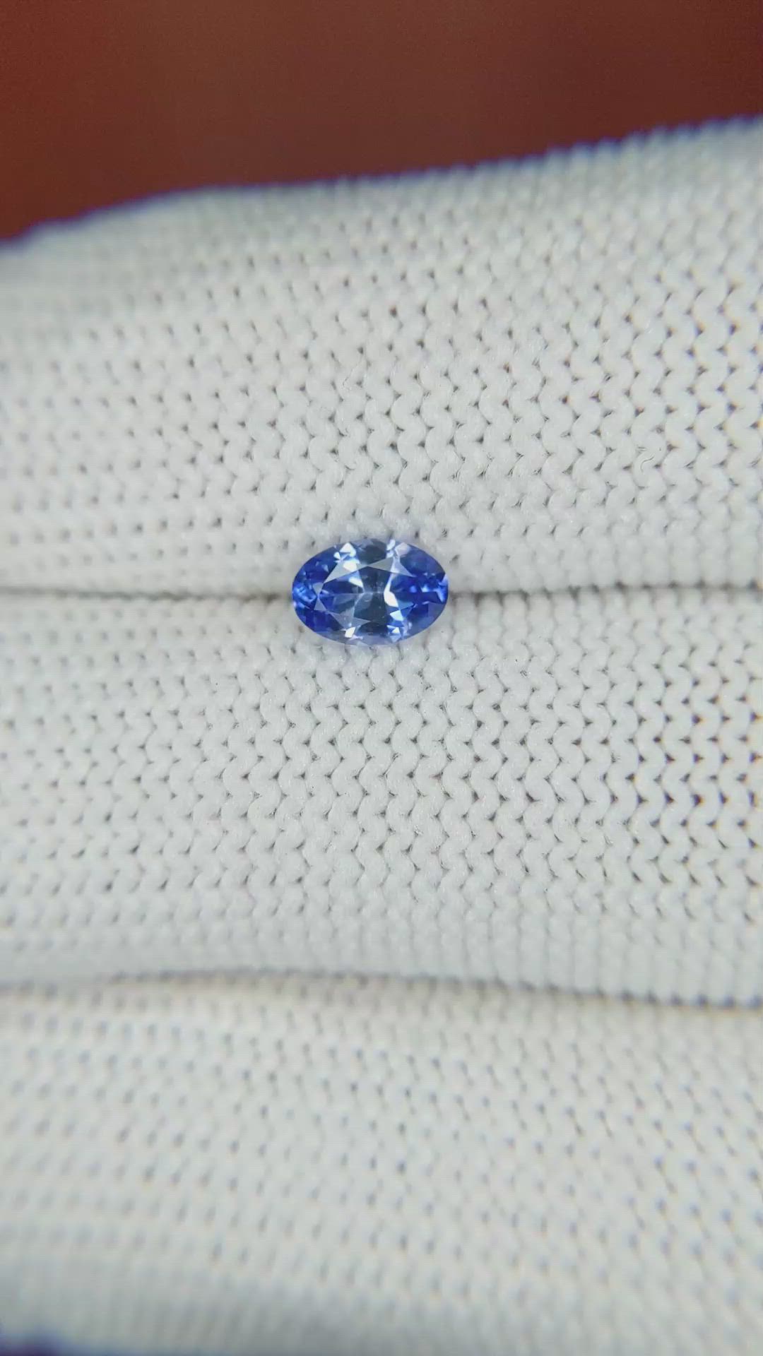 0.51 Ct. Blue Sapphire from Ceylon (Sri Lanka) Size Video