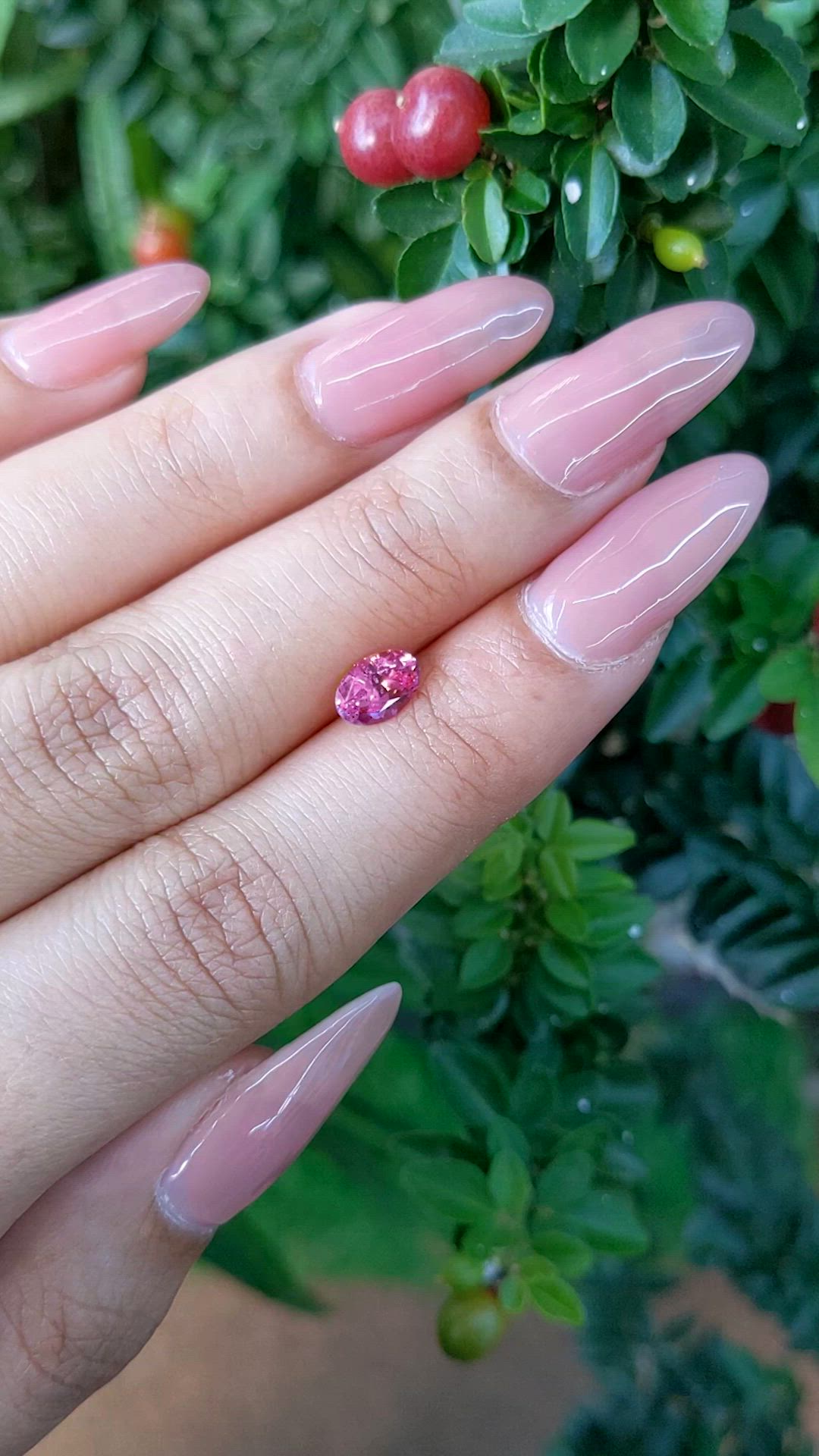 0.80 Ct. Pinkish Purple Sapphire from Ceylon (Sri Lanka) Size Video