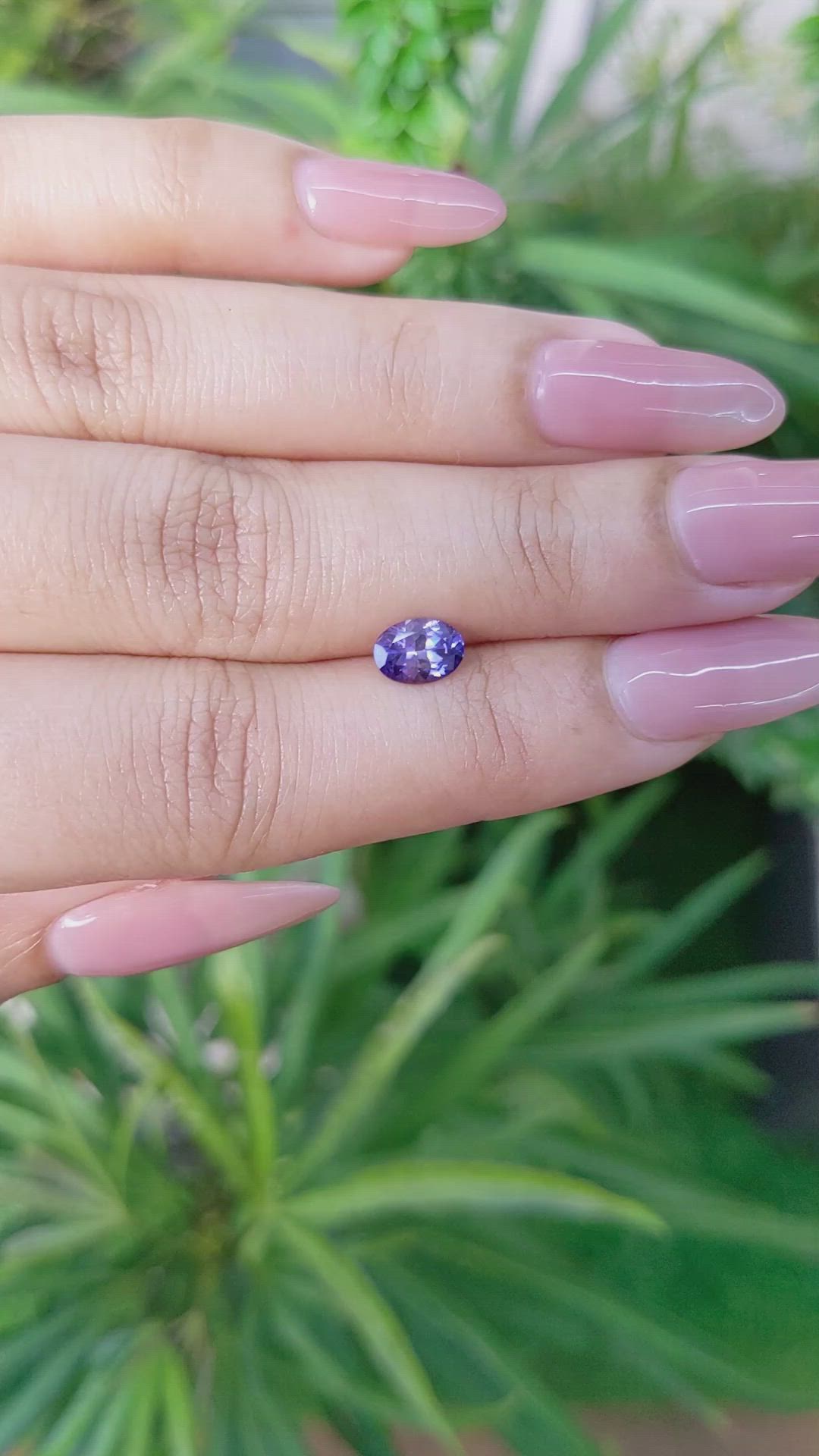 0.90 Ct. Bluish Purple Sapphire from Ceylon (Sri Lanka) Size Video