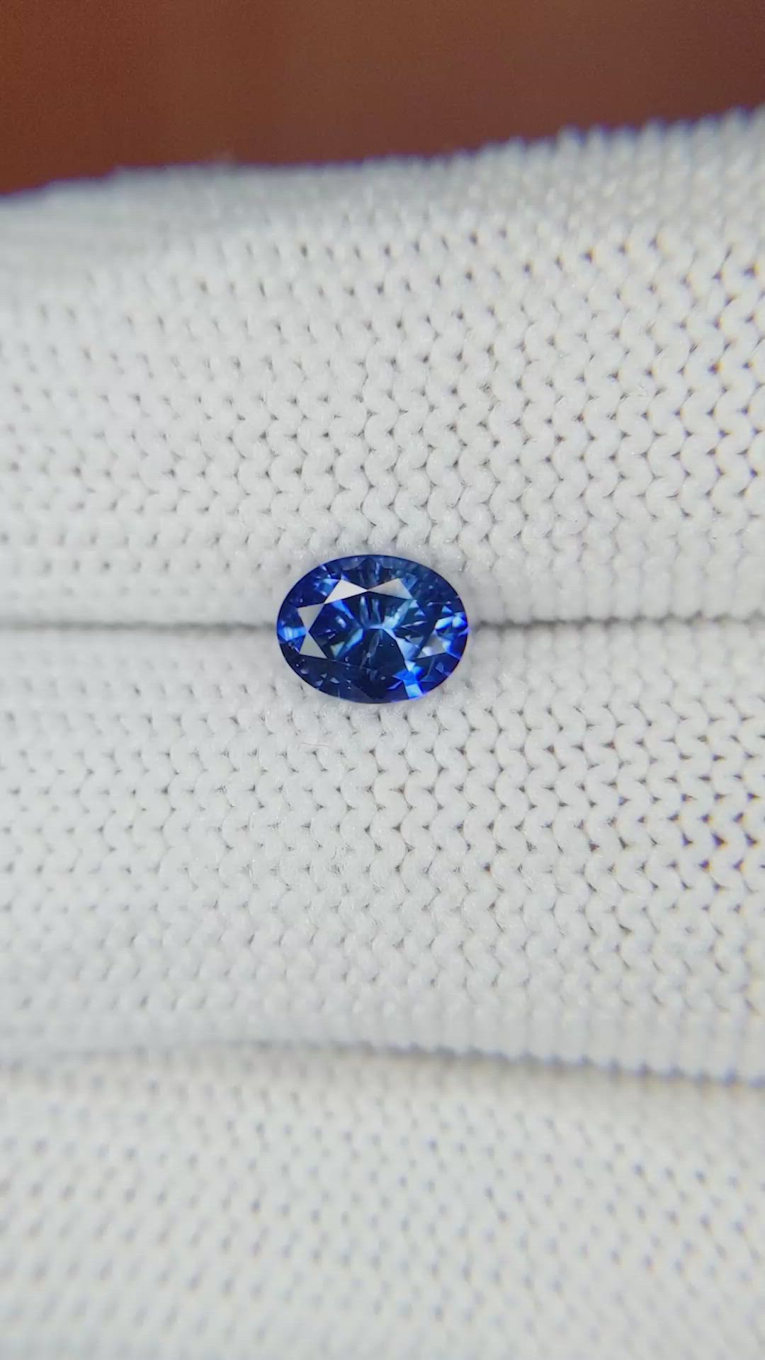 0.84 Ct. Blue Sapphire from Ceylon (Sri Lanka) Size Video