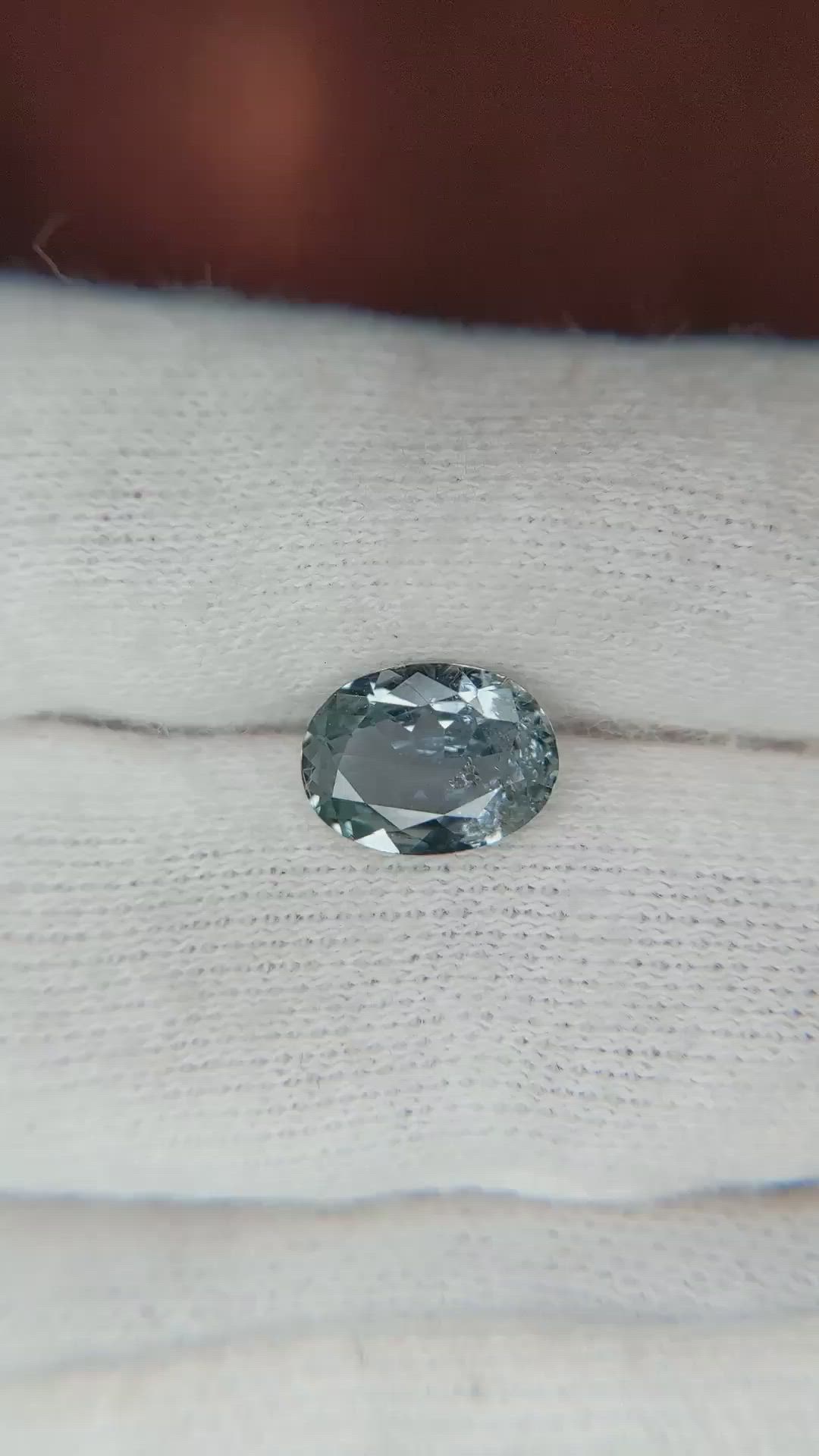 1.52 Ct. Sapphire from Montana Size Video