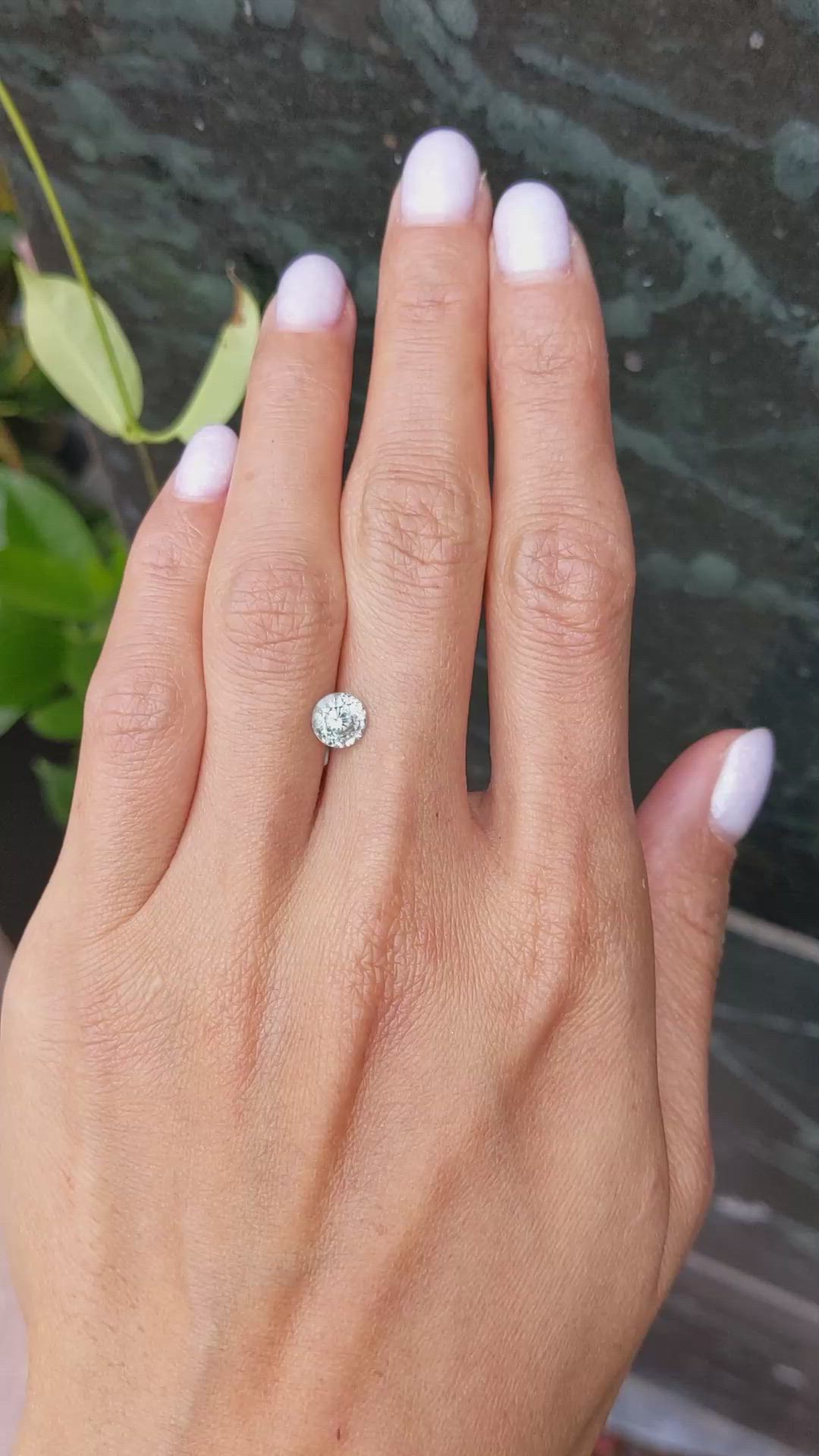 1.11 Ct. Yellowish Green Sapphire from Ceylon (Sri Lanka) Size Video