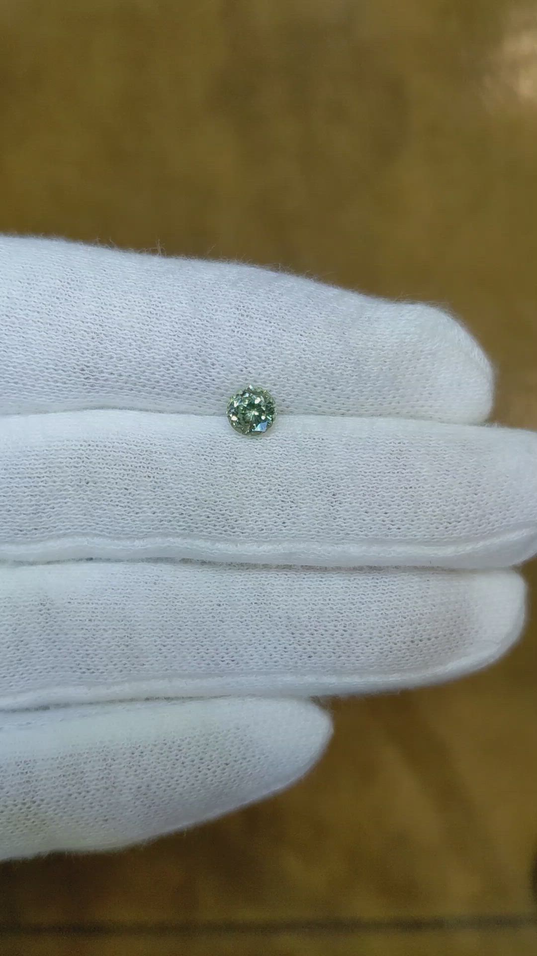 0.76 Ct. Sapphire from Montana Size Video