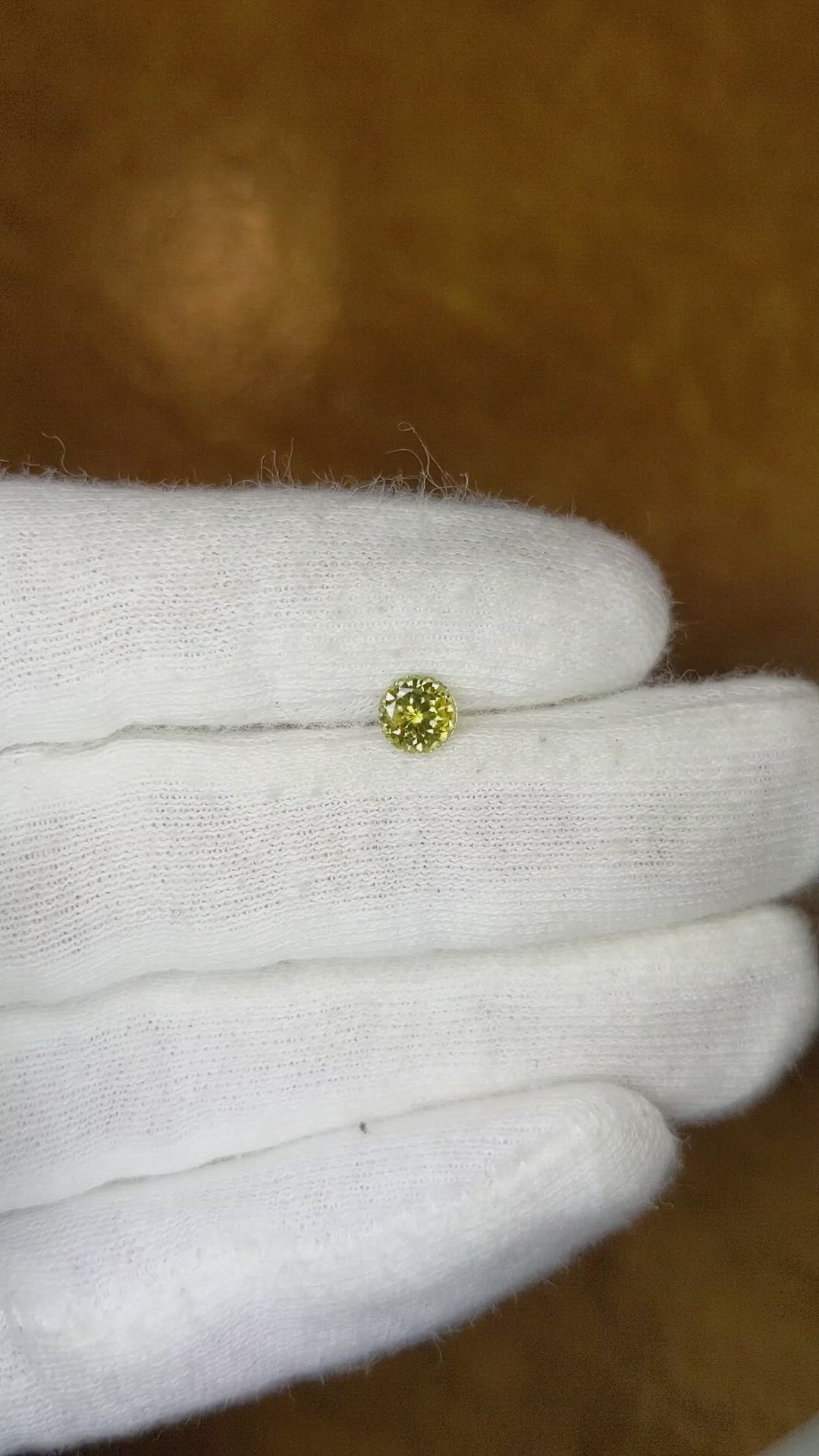 0.75 Ct. Sapphire from Montana Size Video