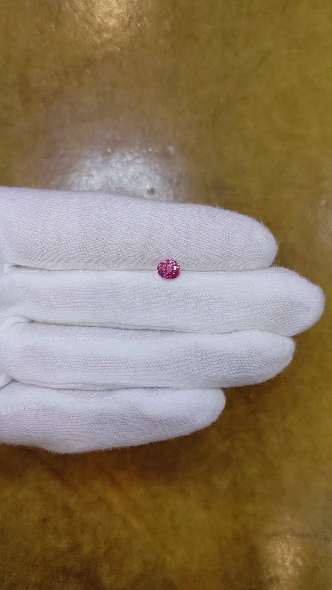 1.18 Ct. Pinkish Purple Sapphire from Ceylon (Sri Lanka) Size Video