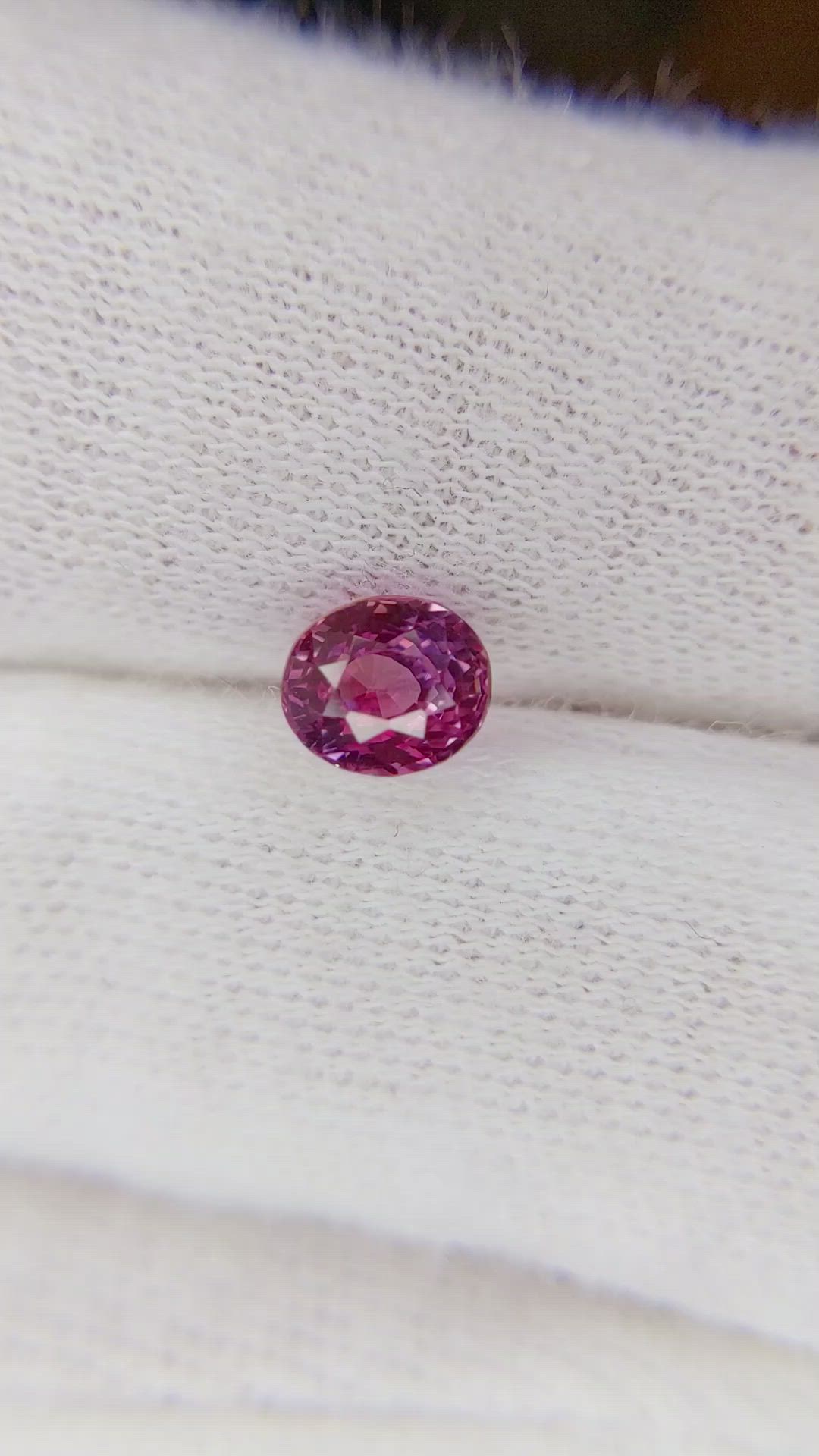 1.18 Ct. Pinkish Purple Sapphire from Ceylon (Sri Lanka) Size Video