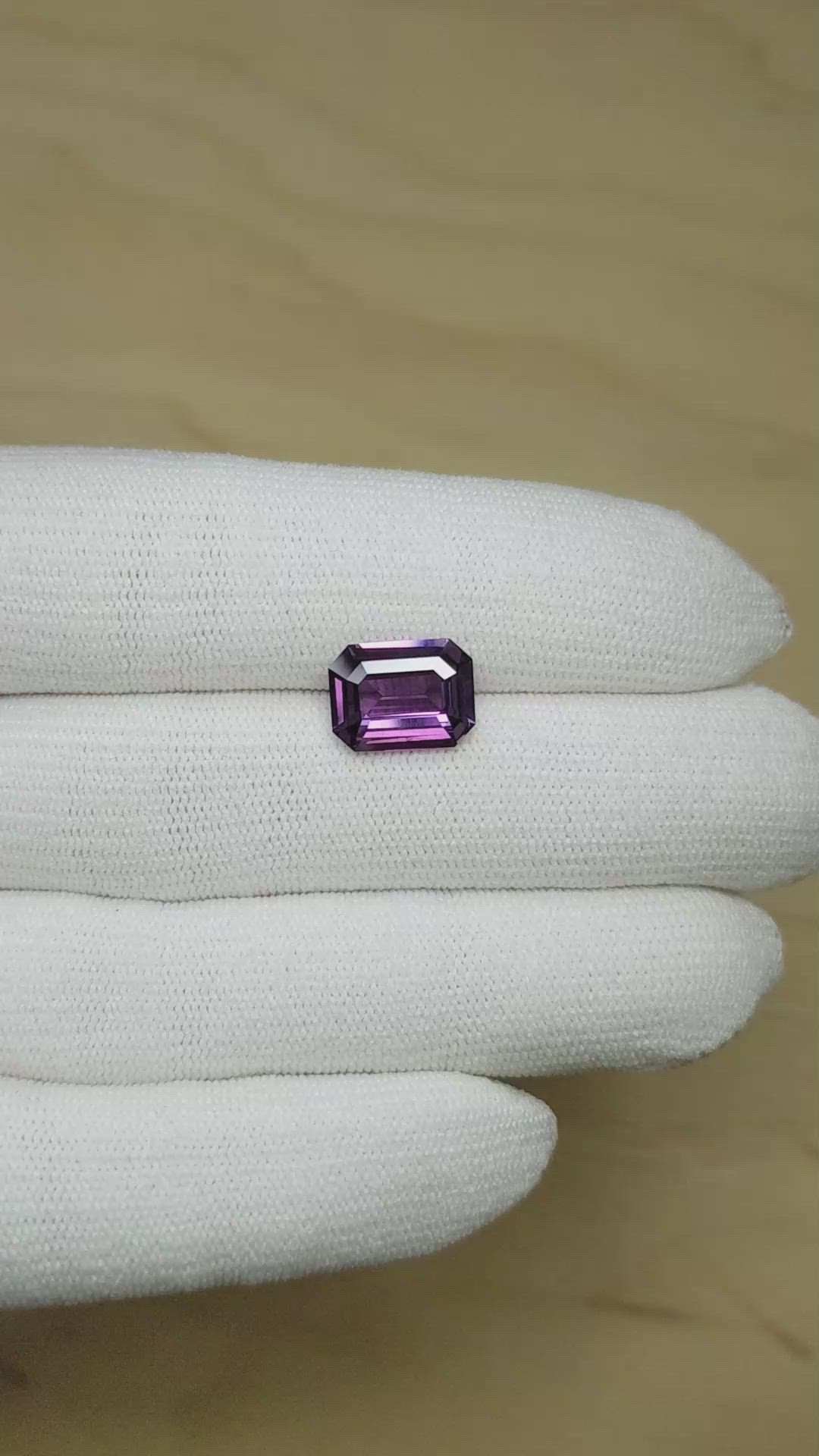 4.43 Ct. Purple Sapphire from Ceylon (Sri Lanka) Size Video