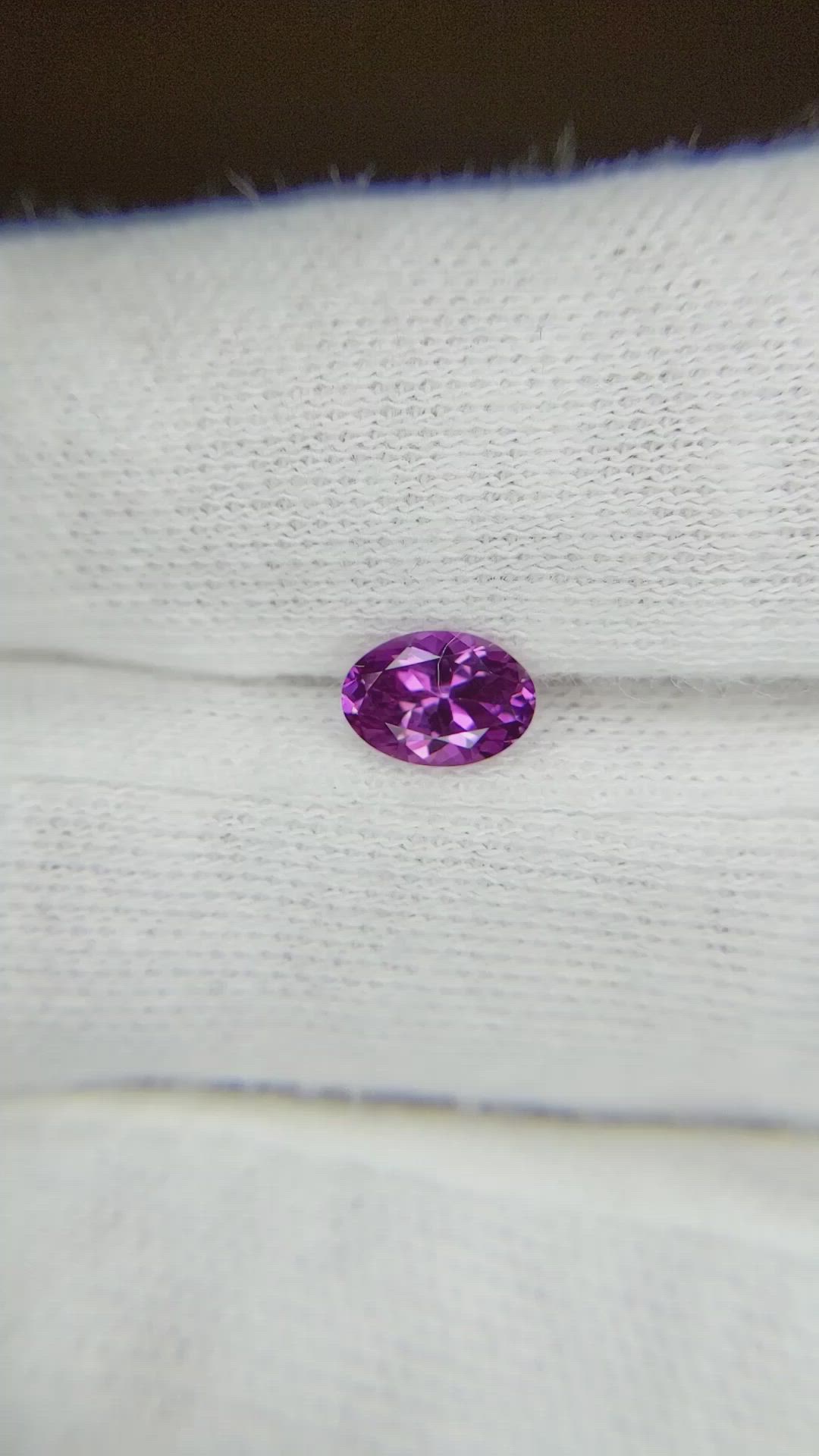 0.74 Ct. Pinkish Purple Sapphire from Ceylon (Sri Lanka) Size Video